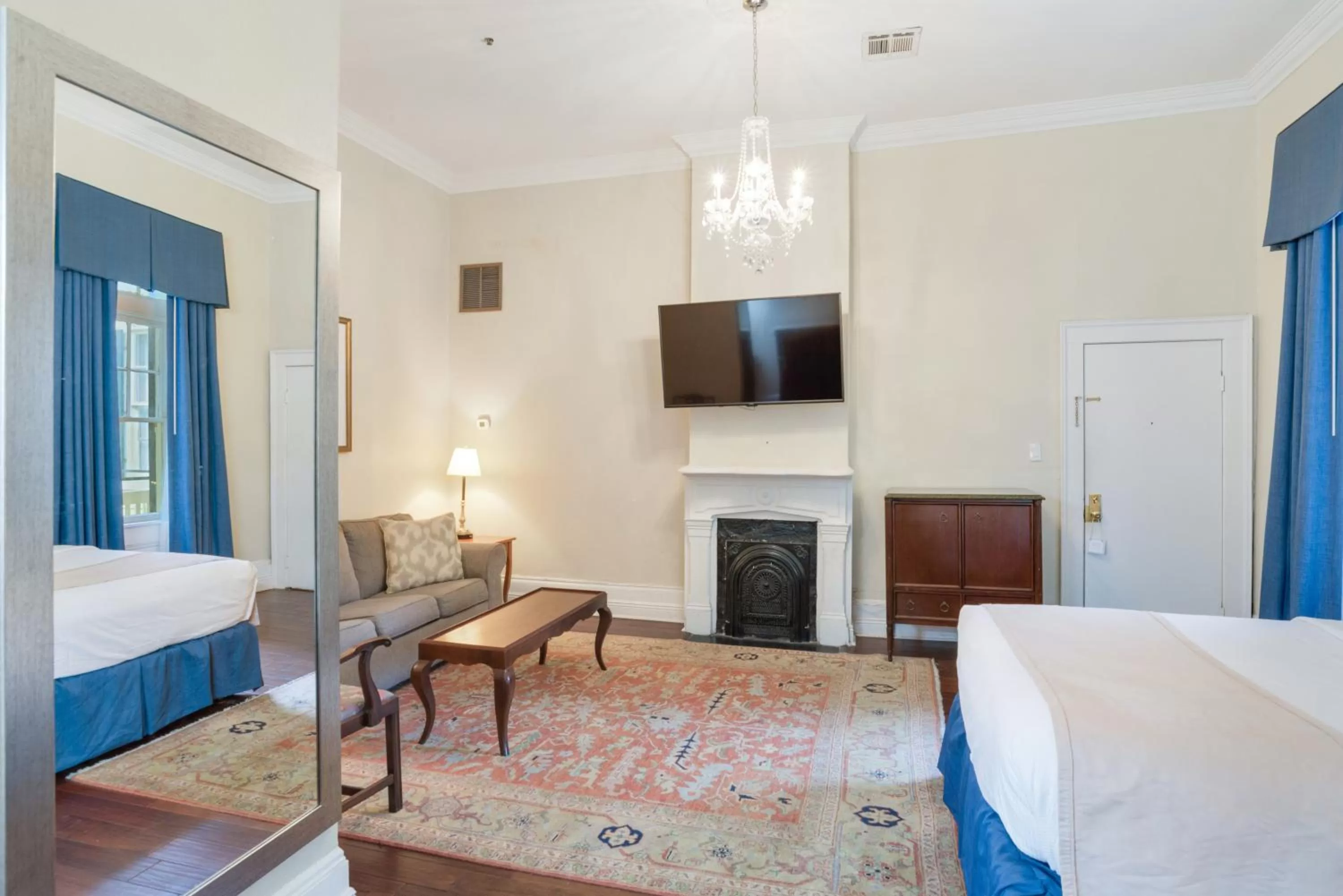 Bed in Andrew Jackson Hotel French Quarter