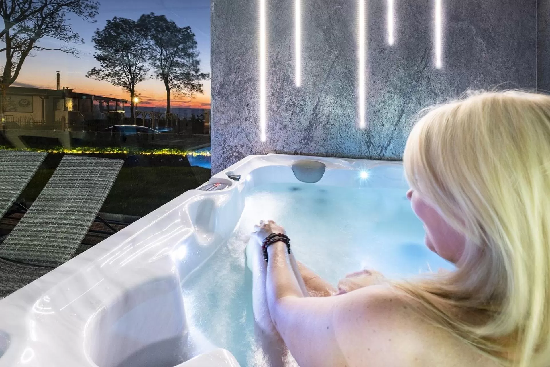 Hot Tub in Max Health Resort SPA