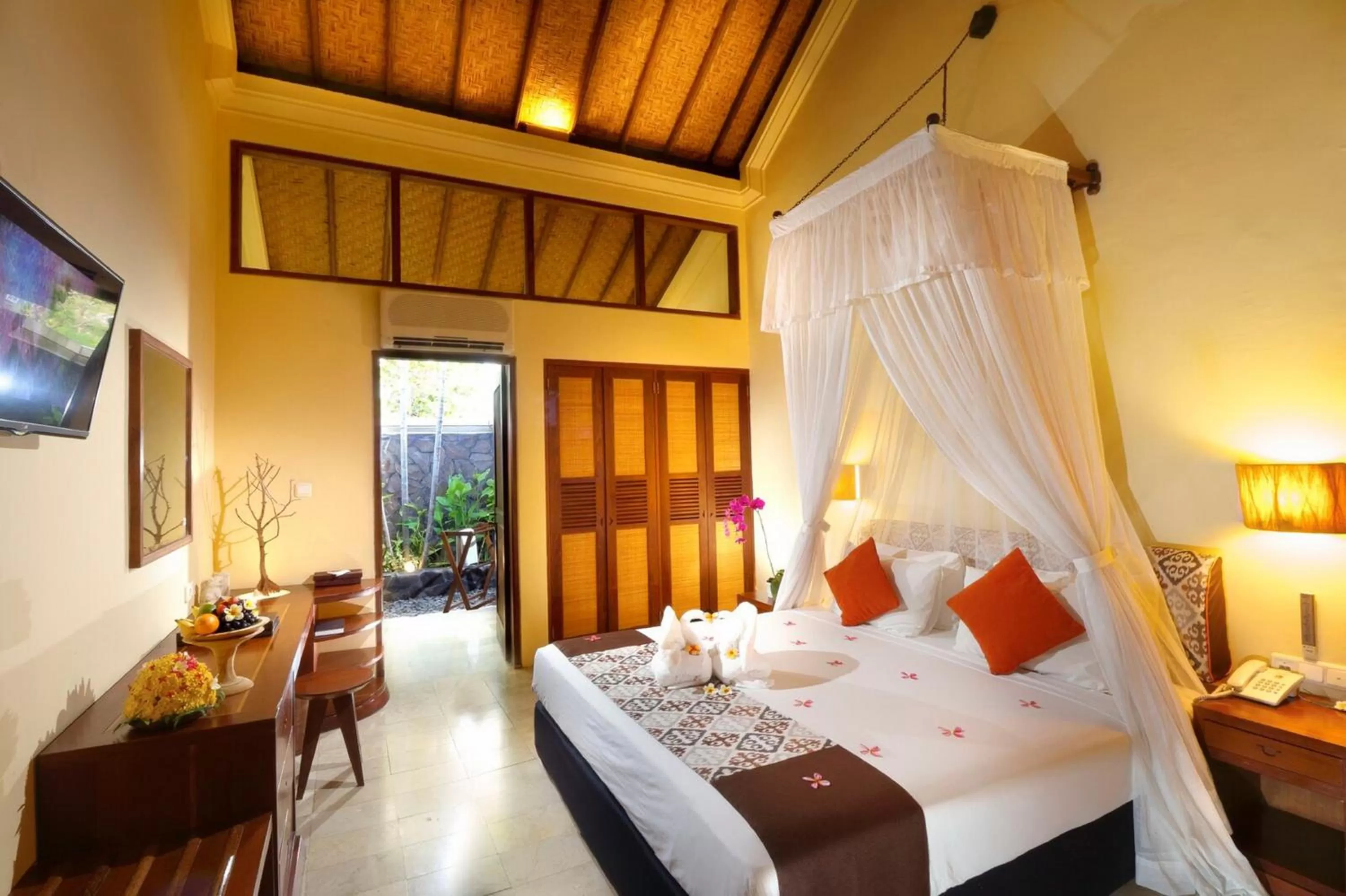 Bedroom, Bed in Mimpi Resort Menjangan