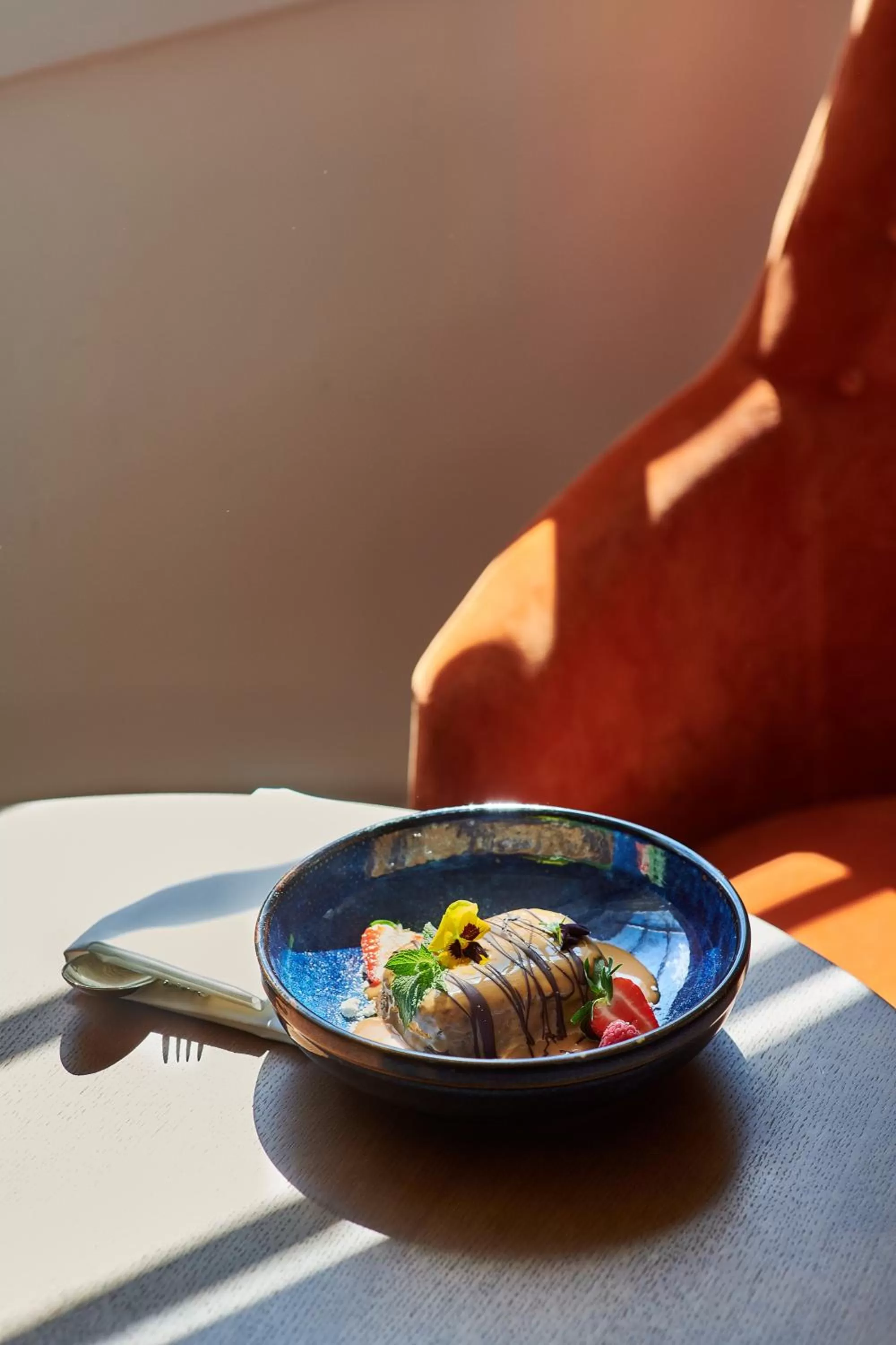 Food in Melia White House Hotel