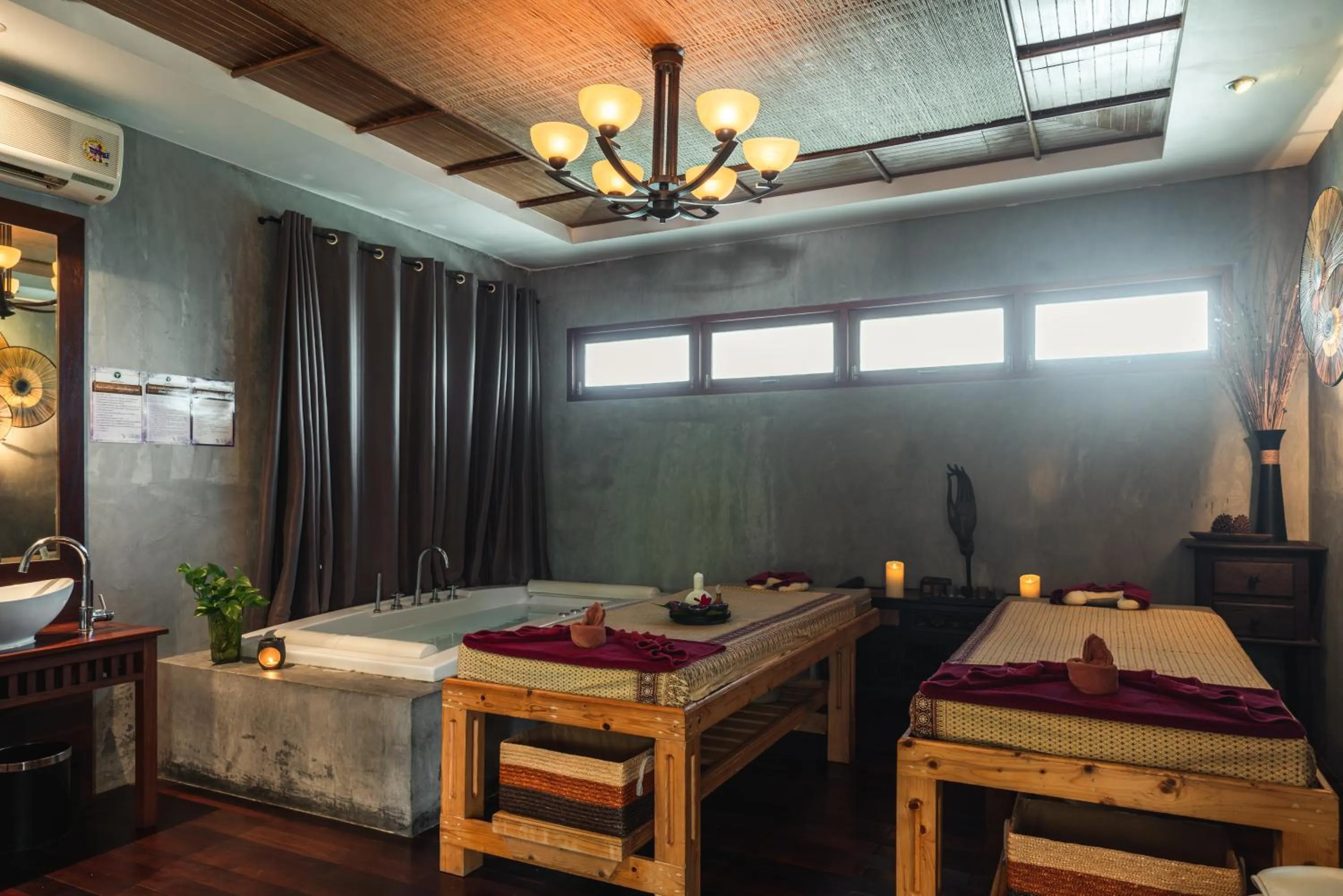Massage, Bed in Tango Luxe Beach Villa, Koh Samui