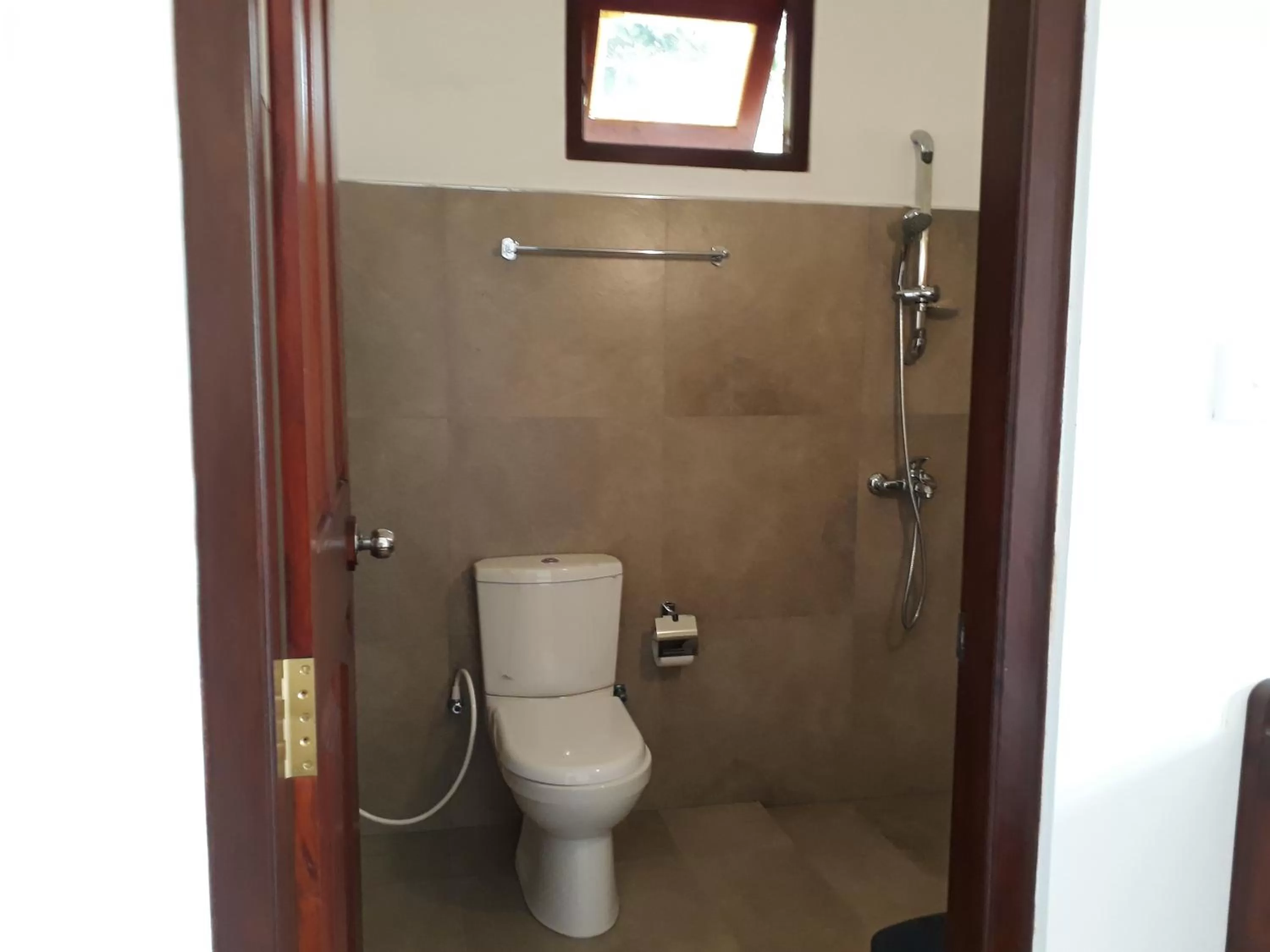 Bathroom in The Blue View Ella