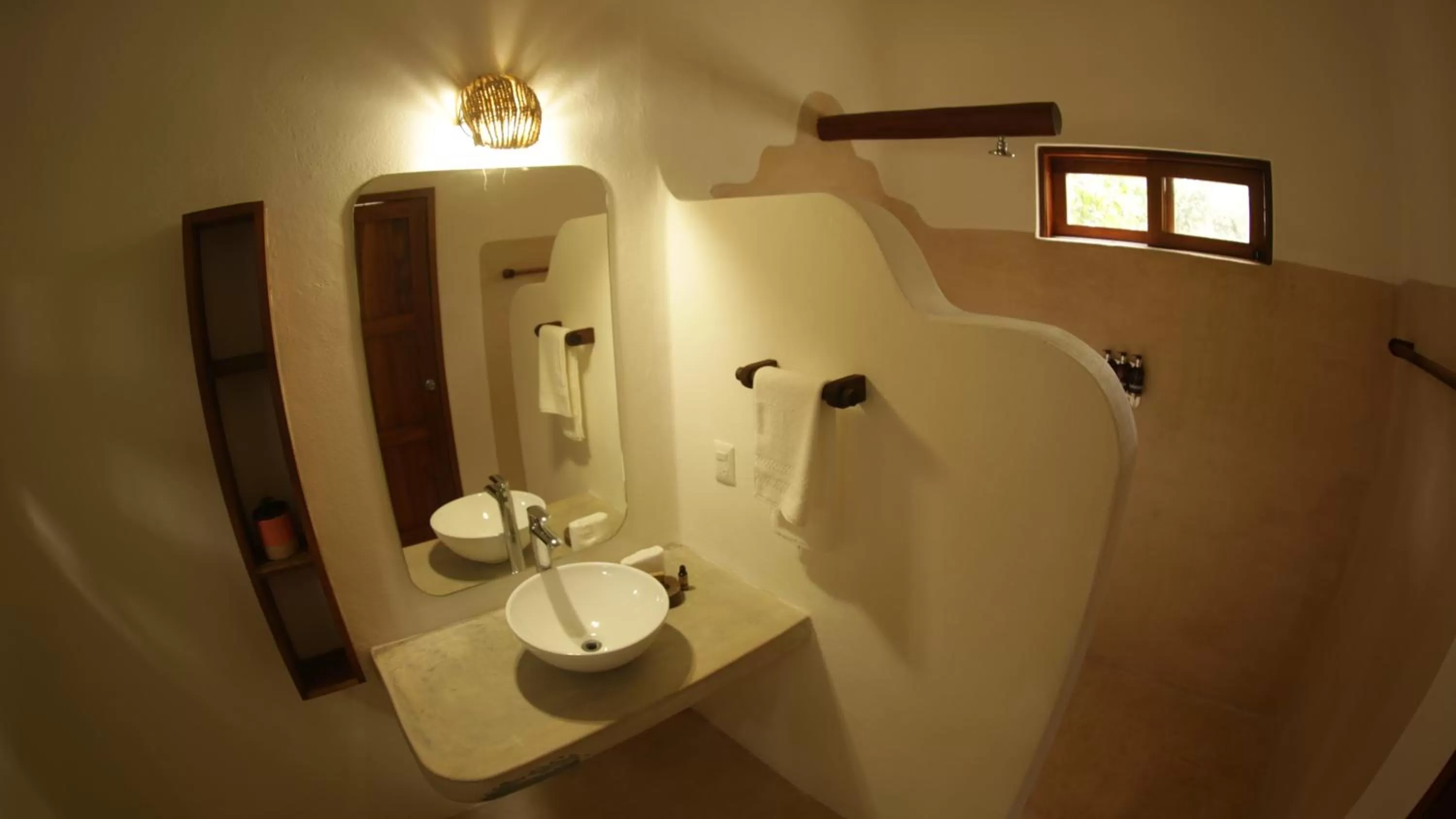 Bathroom in Mi Kasa Tu Kasa Bacalar