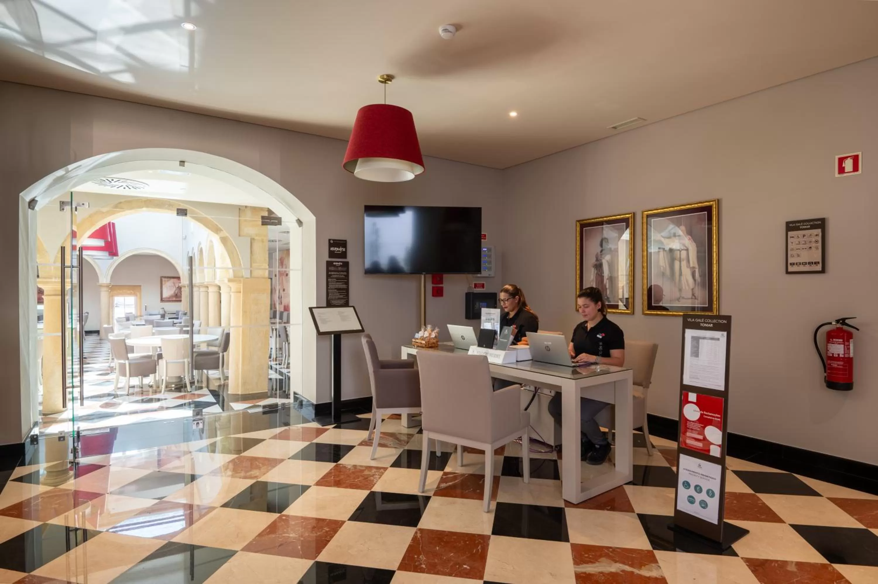 Staff in Vila Gale Collection Tomar