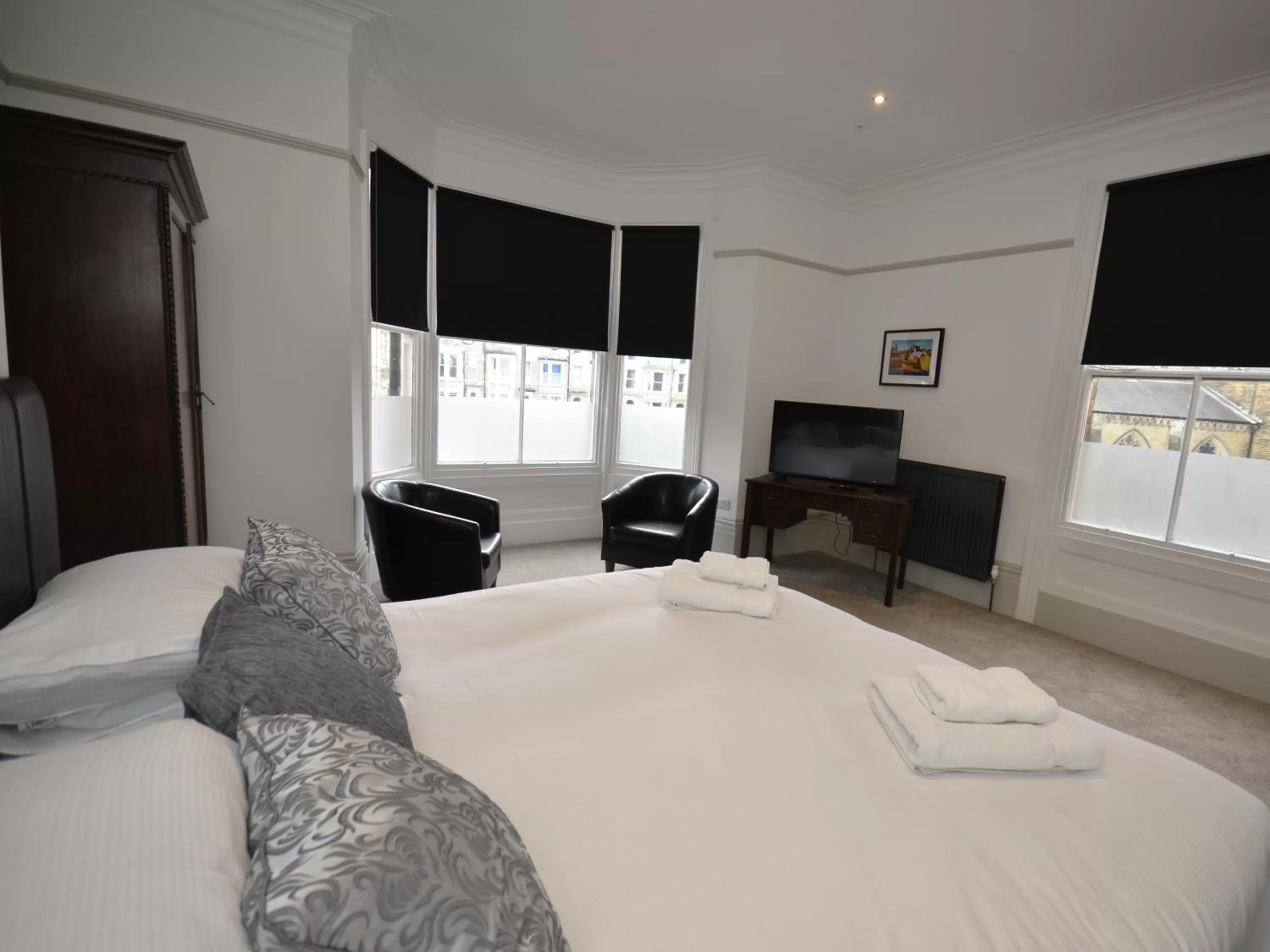 Bedroom, Bed in The Chapel House