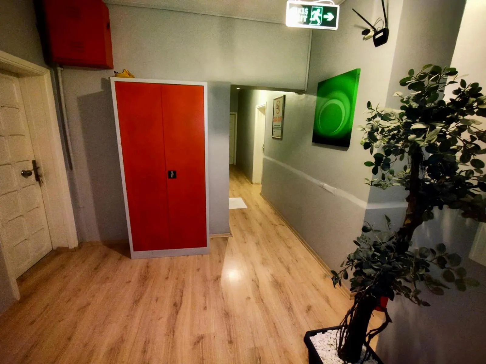 Property building in Sultan Hostel & Guesthouse