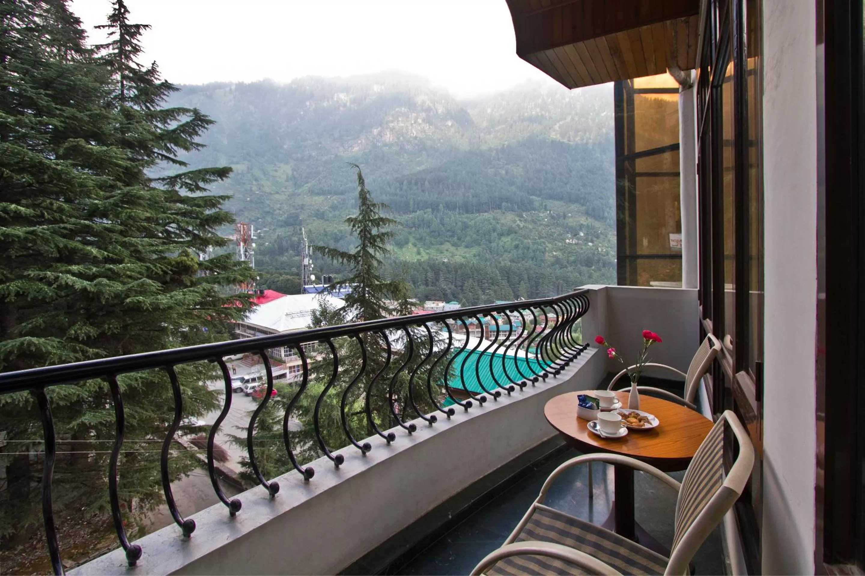 Balcony/Terrace in Hotel Broadways Inn