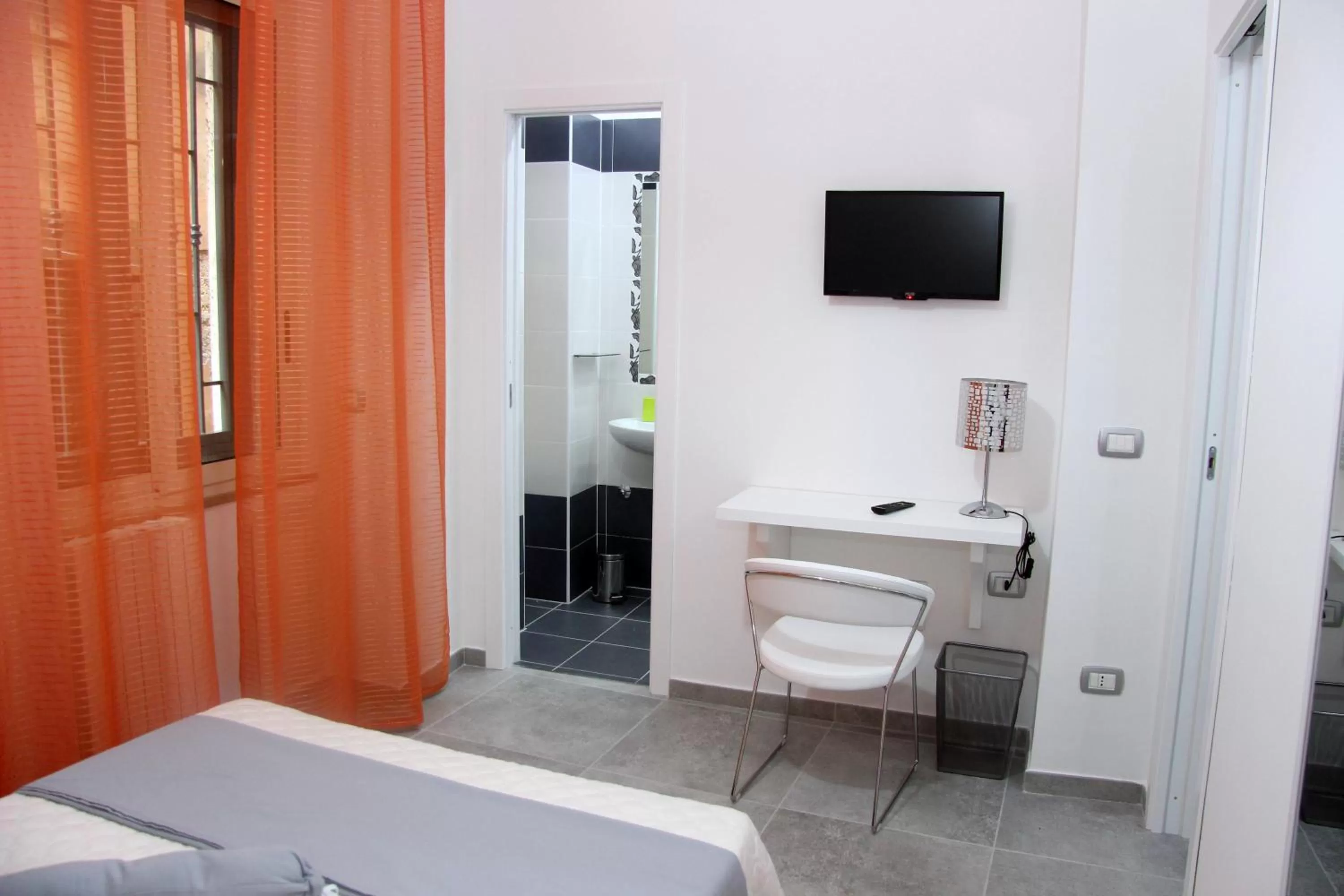 Decorative detail in Stella Diana