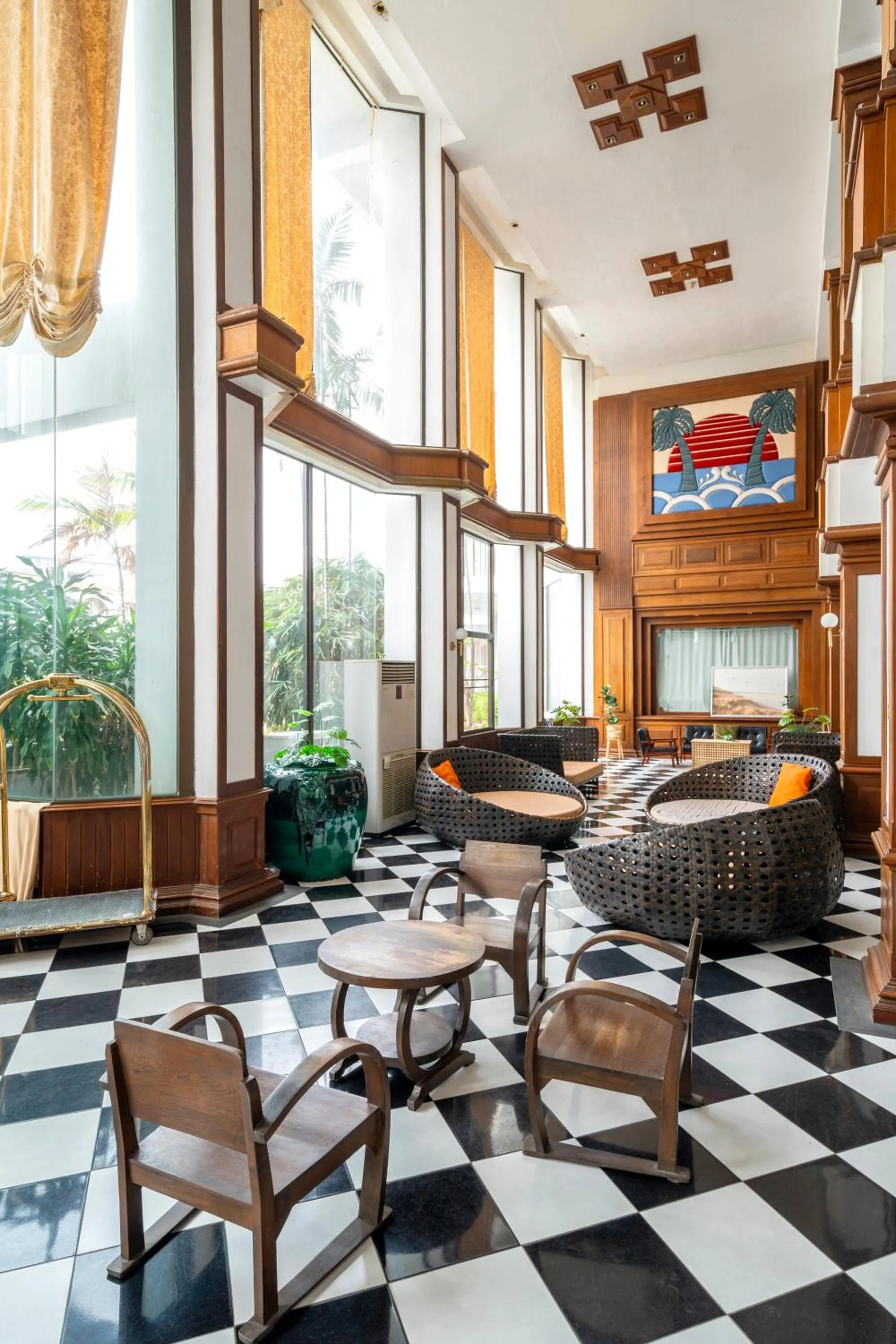 Lobby or reception in Welcome Plaza Hotel Pattaya