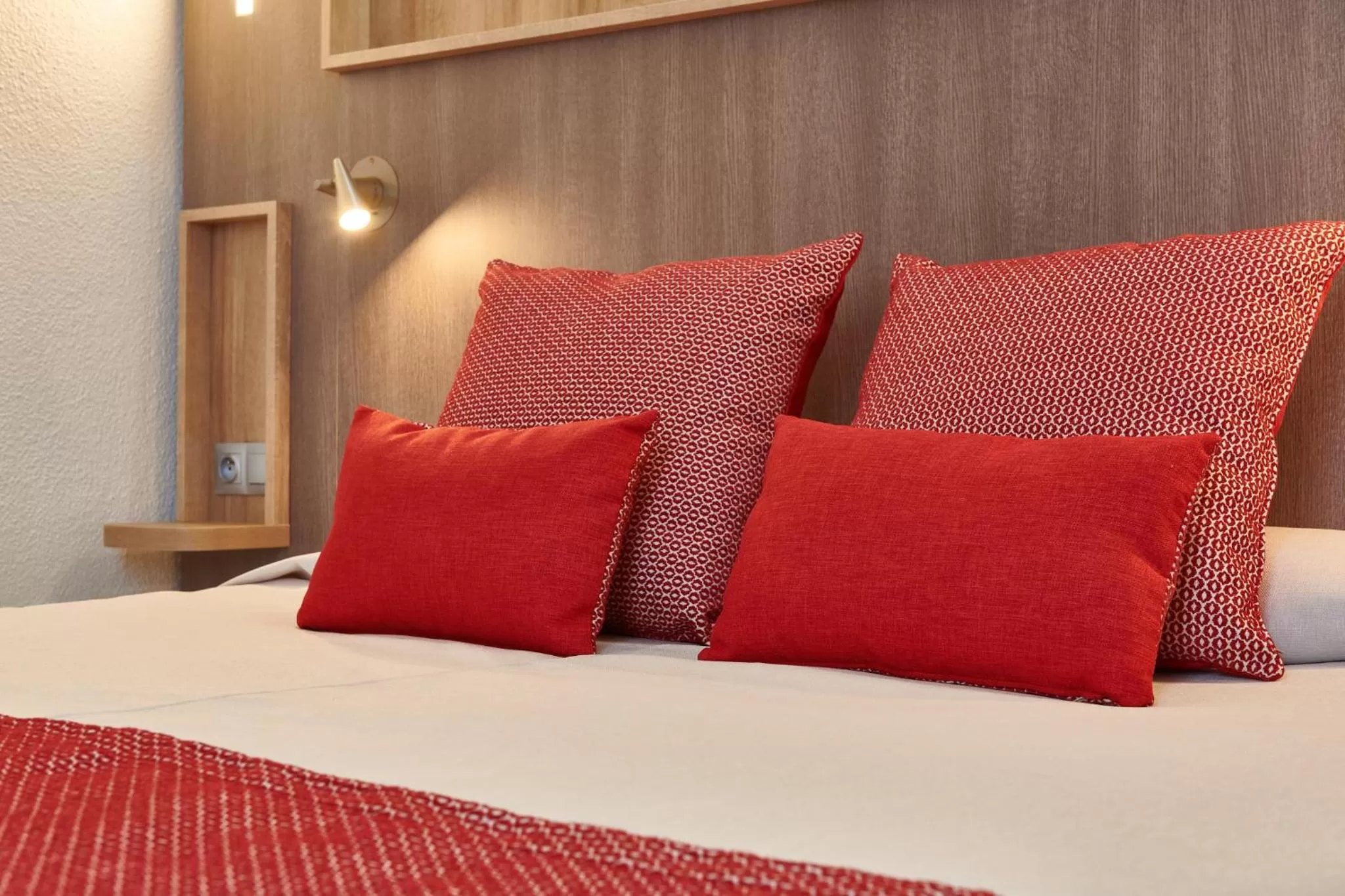 Bed in Hôtel Le Bayonne