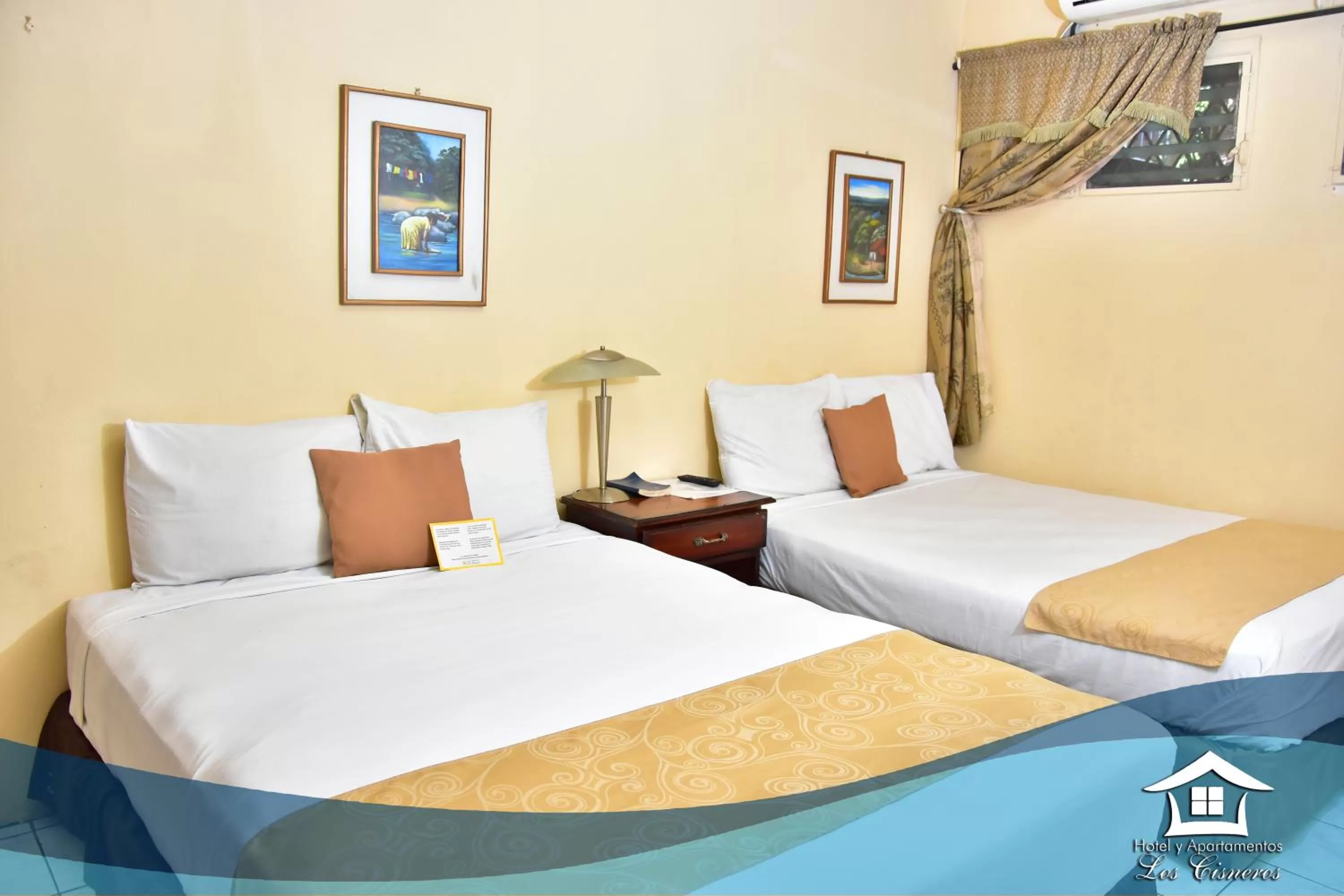 Photo of the whole room, Bed in Hotel y Apartments Los Cisneros