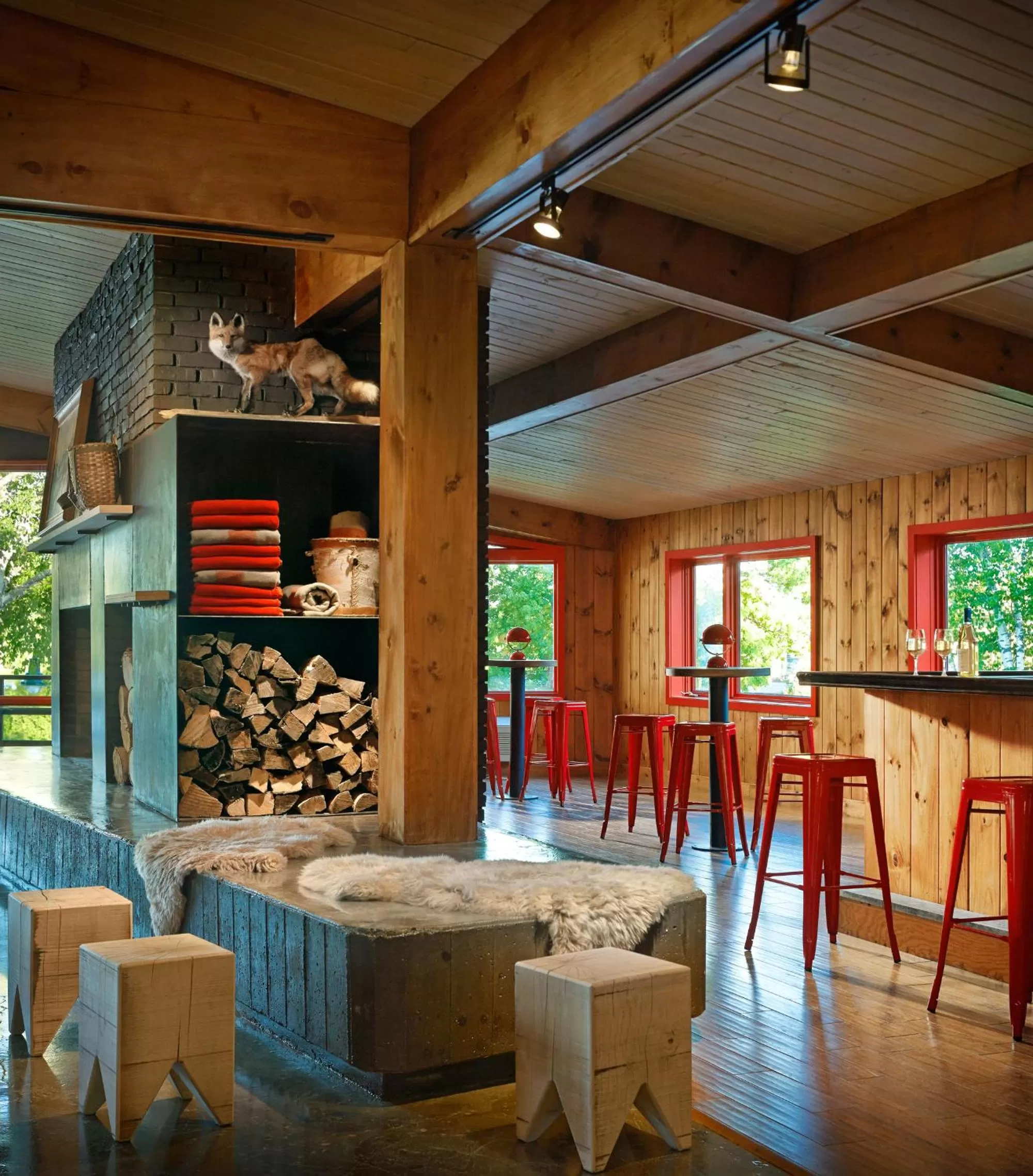 Spring in Lake House at High Peaks Resort