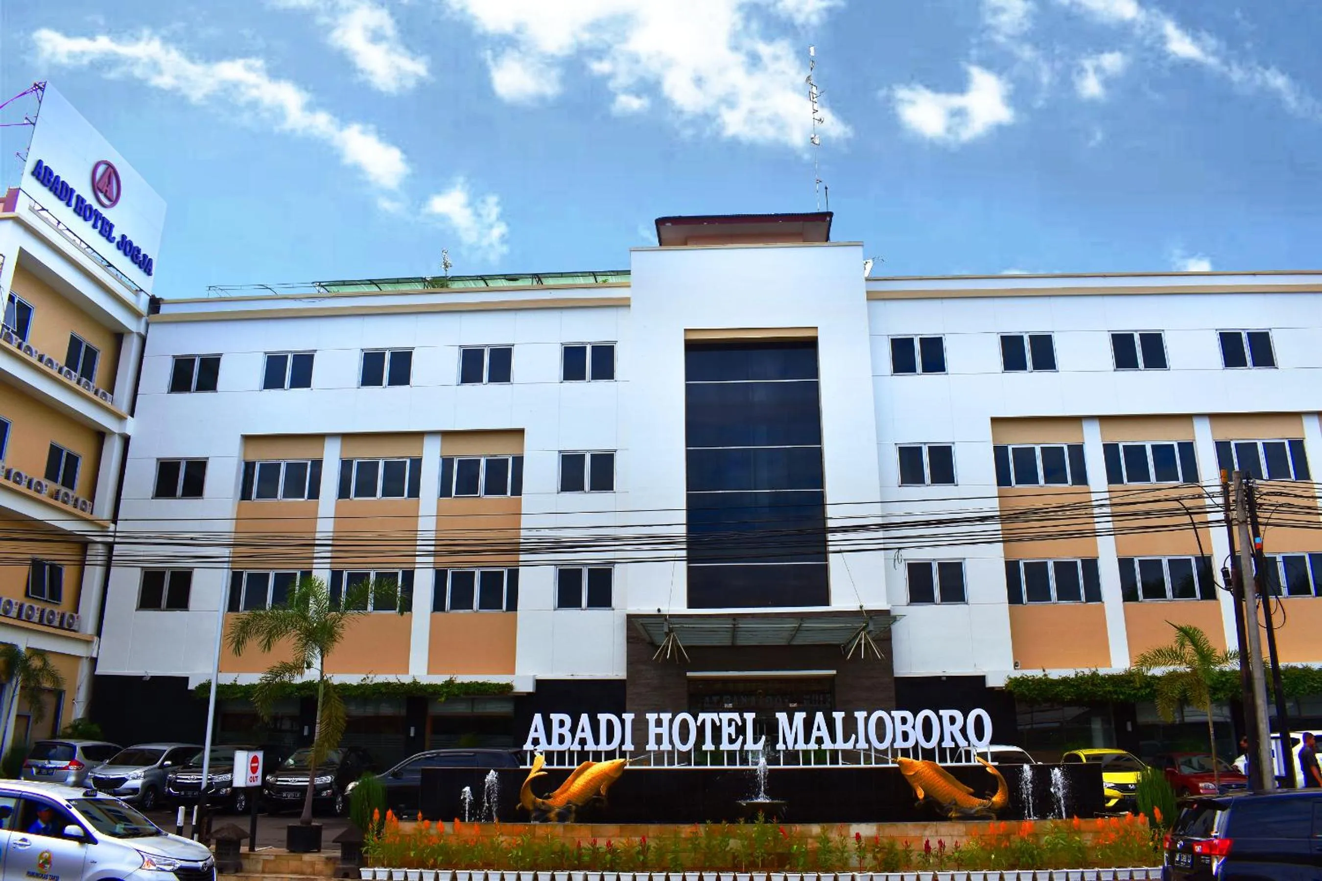 Facade/entrance in Abadi Hotel Malioboro Yogyakarta