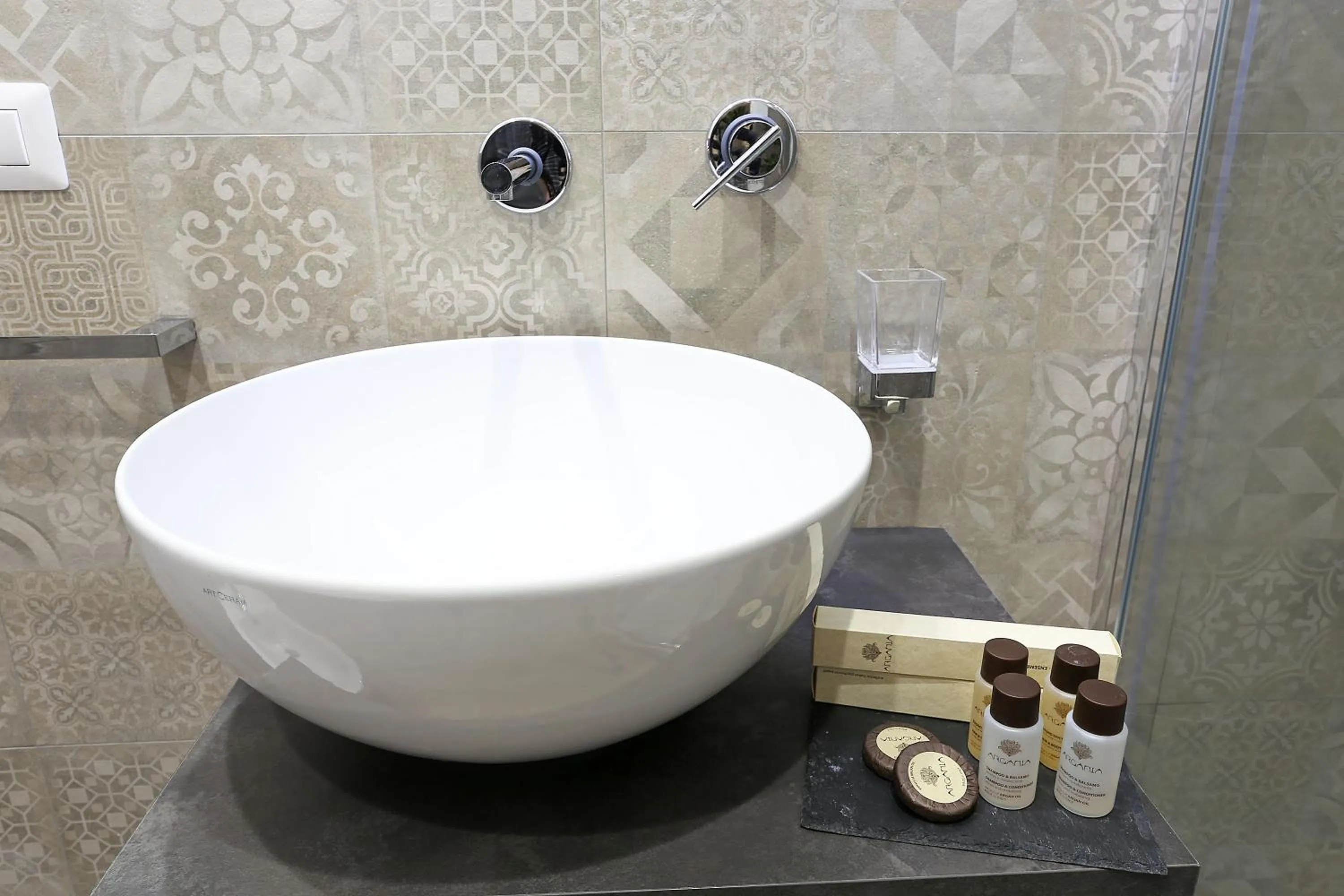 Bathroom in Capricci Romani