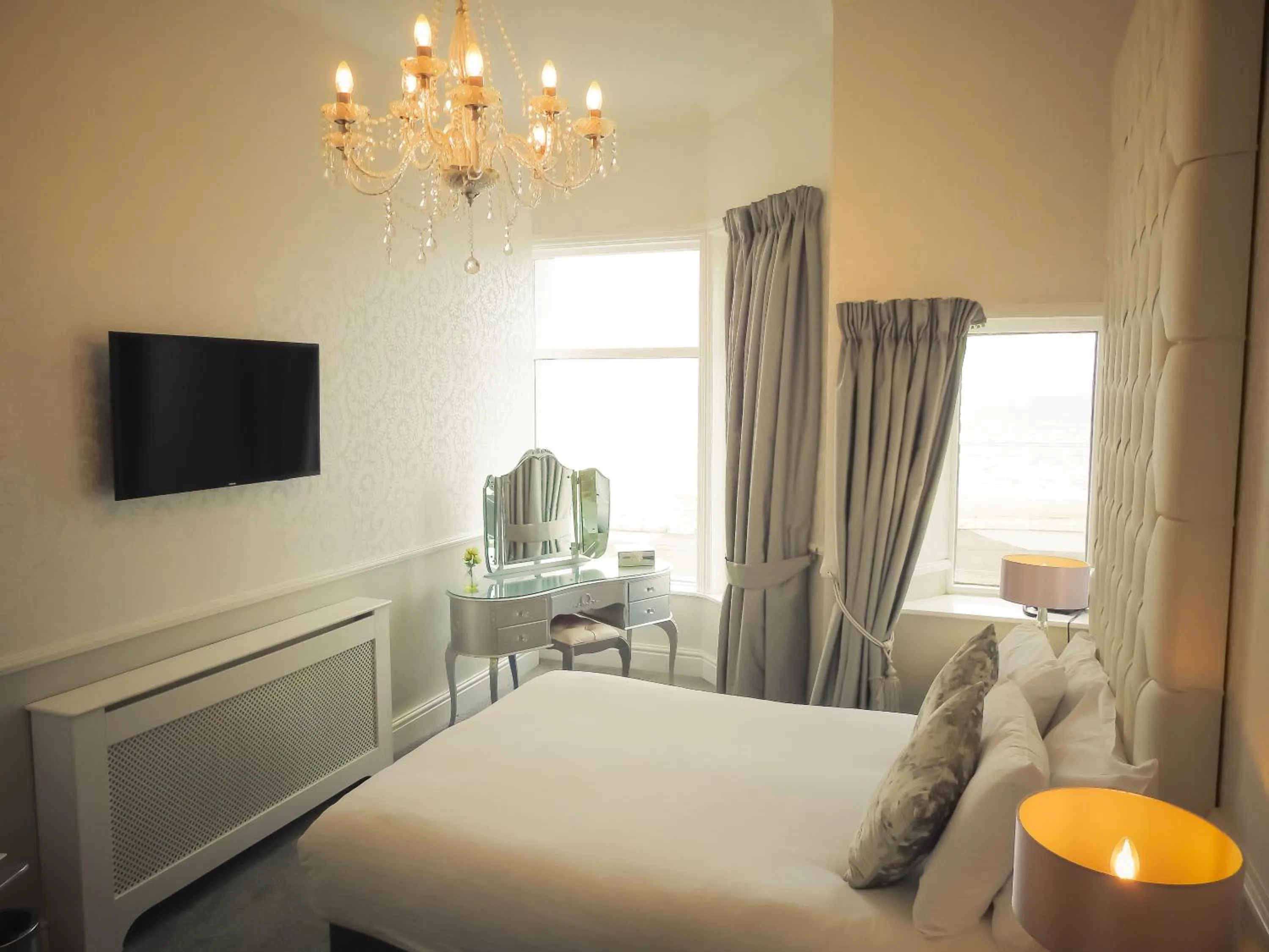 Bed in Park House Hotel