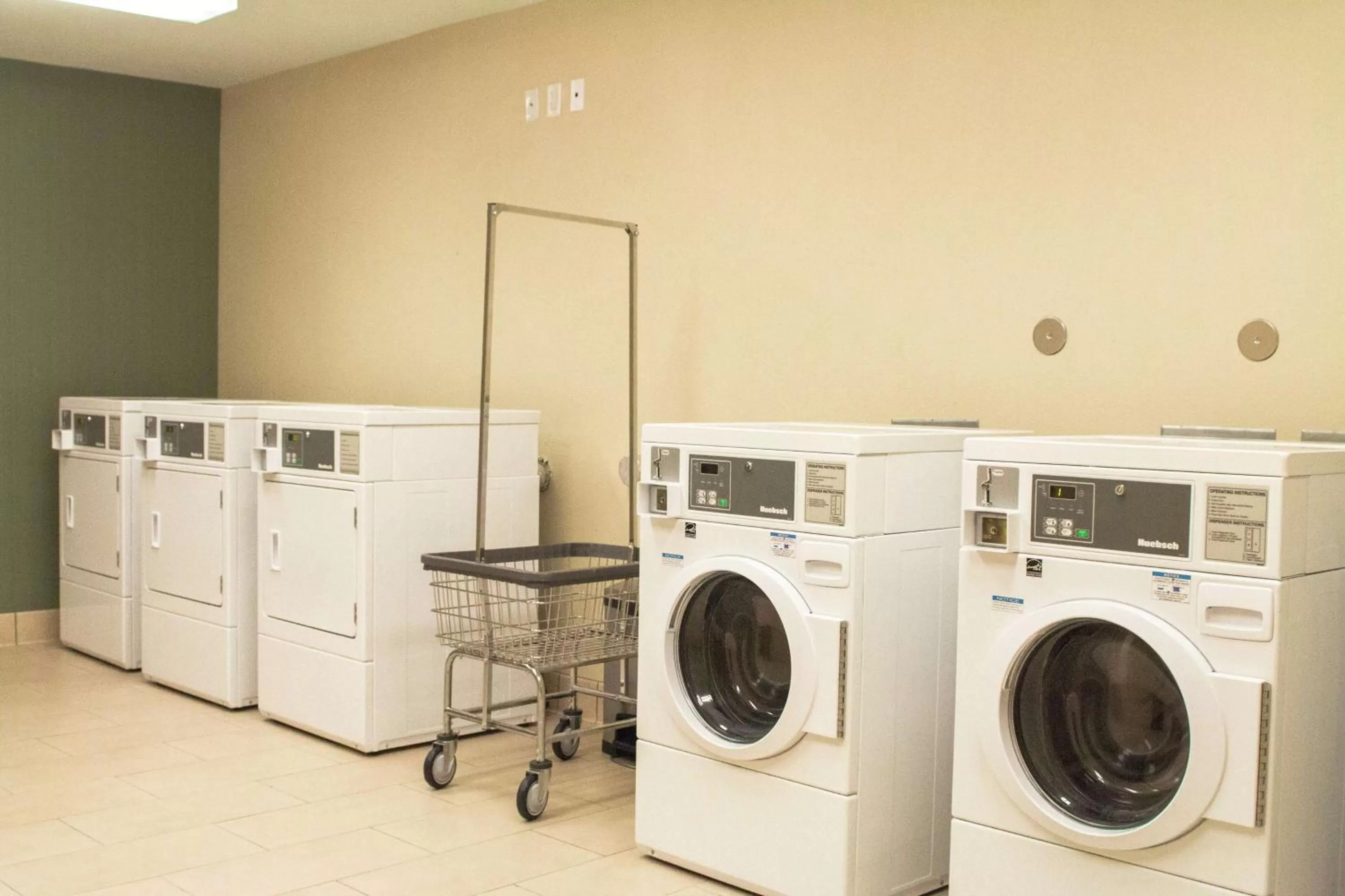 Property building in Hampton Inn & Suites Dallas/Frisco North-Fieldhouse USA