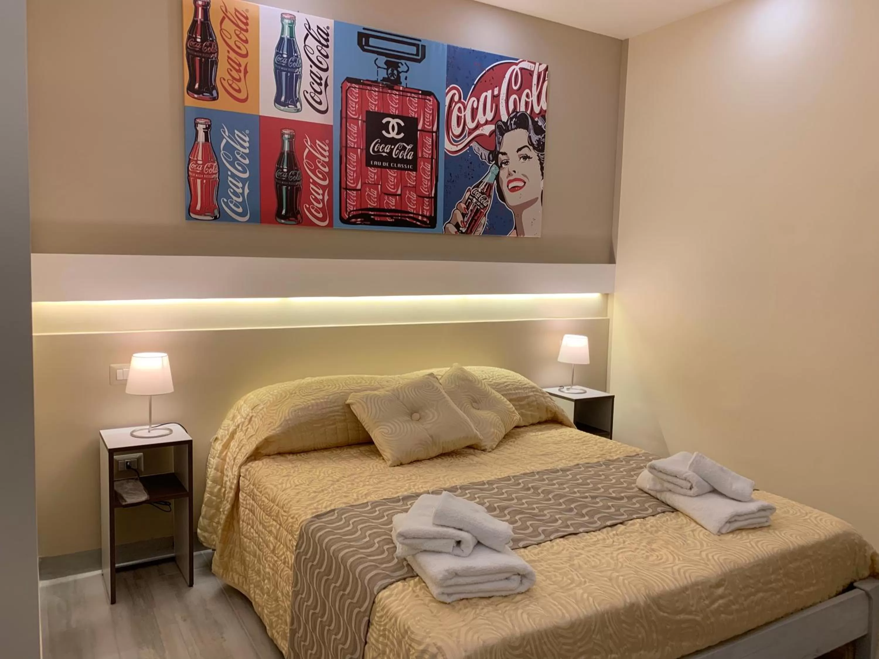 Bed in B&B In Centro