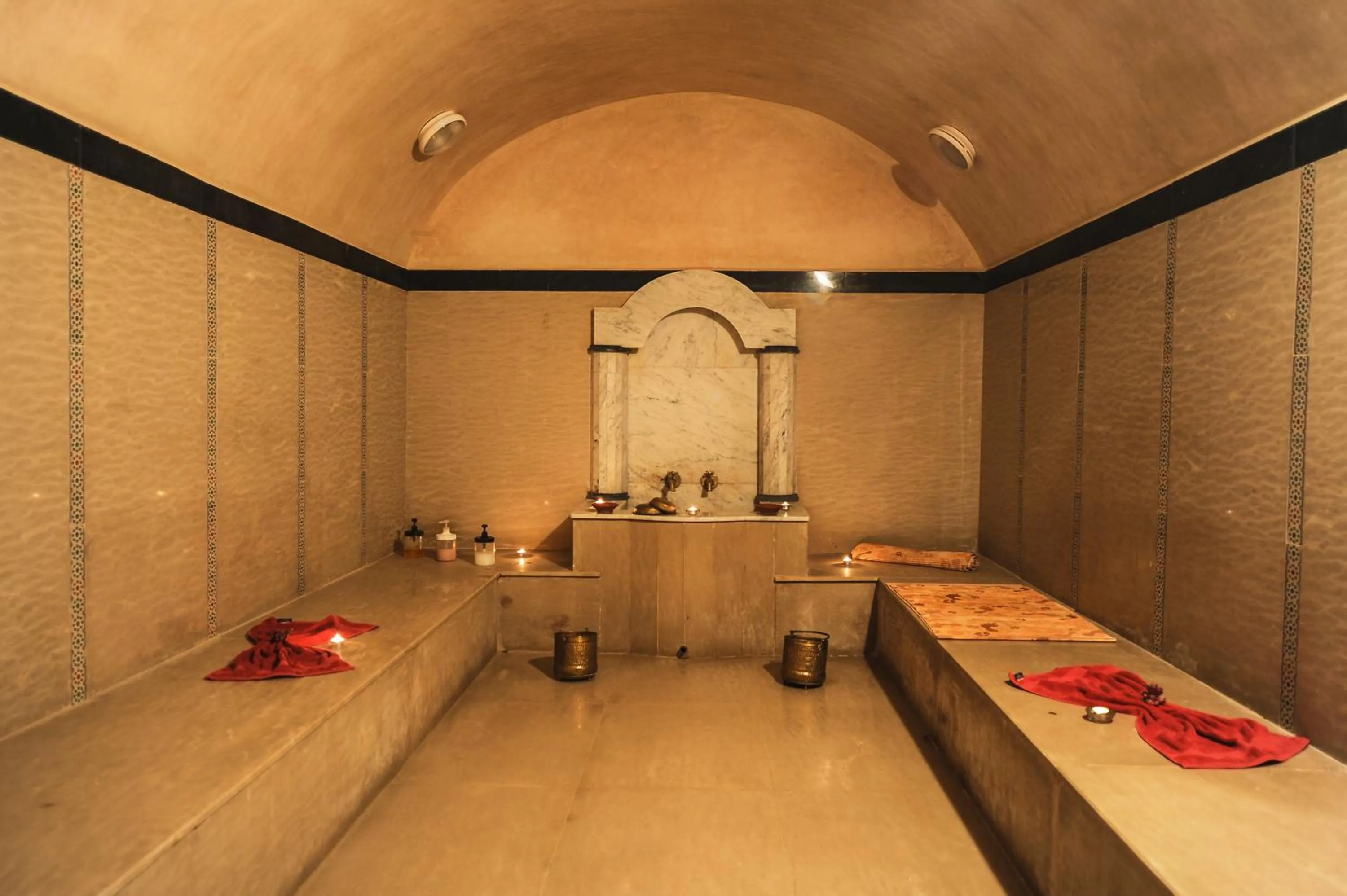 Spa and wellness centre/facilities in Ennakhil Marrakech Hotel & SPA