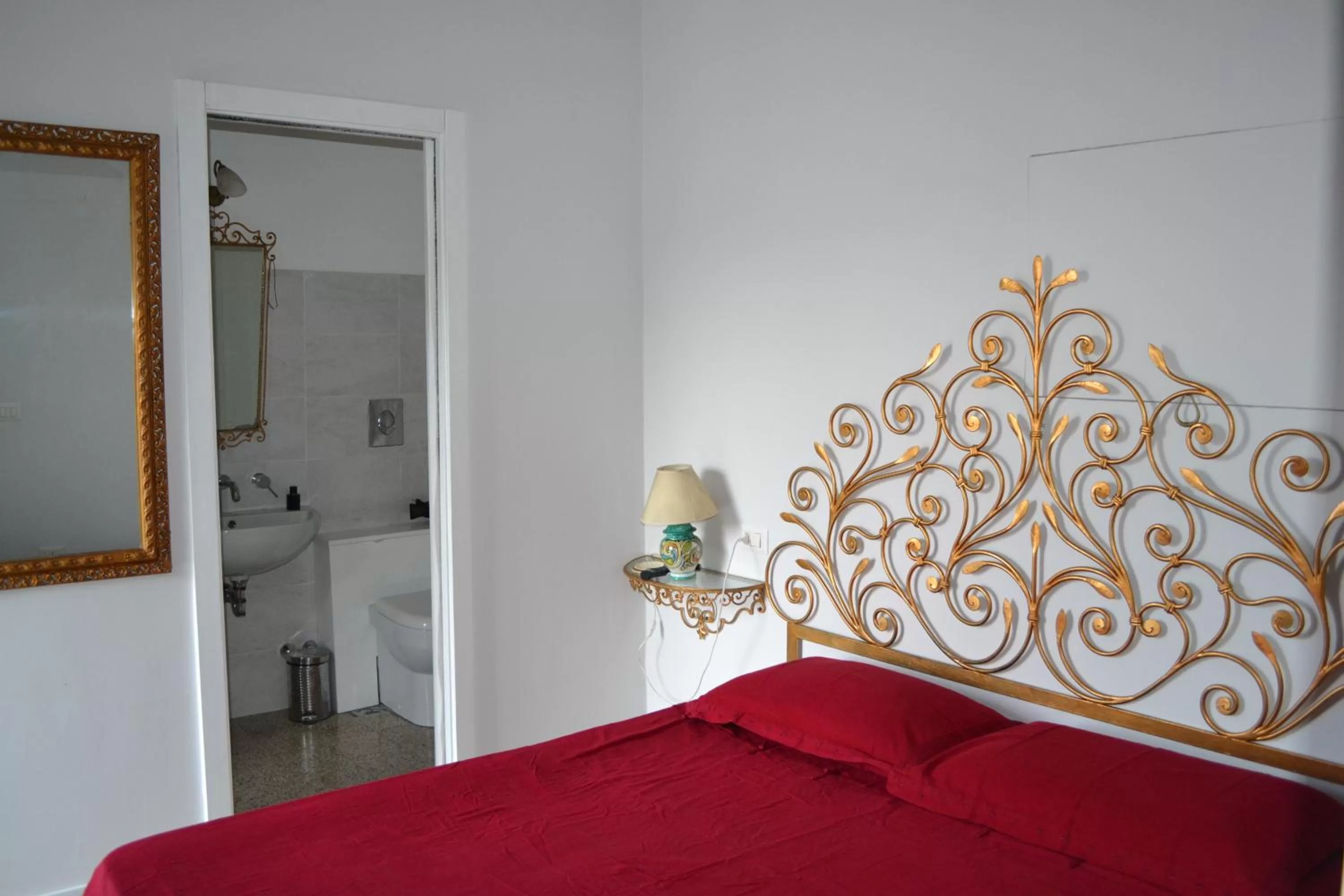 Bathroom, Bed in B&B Charming House