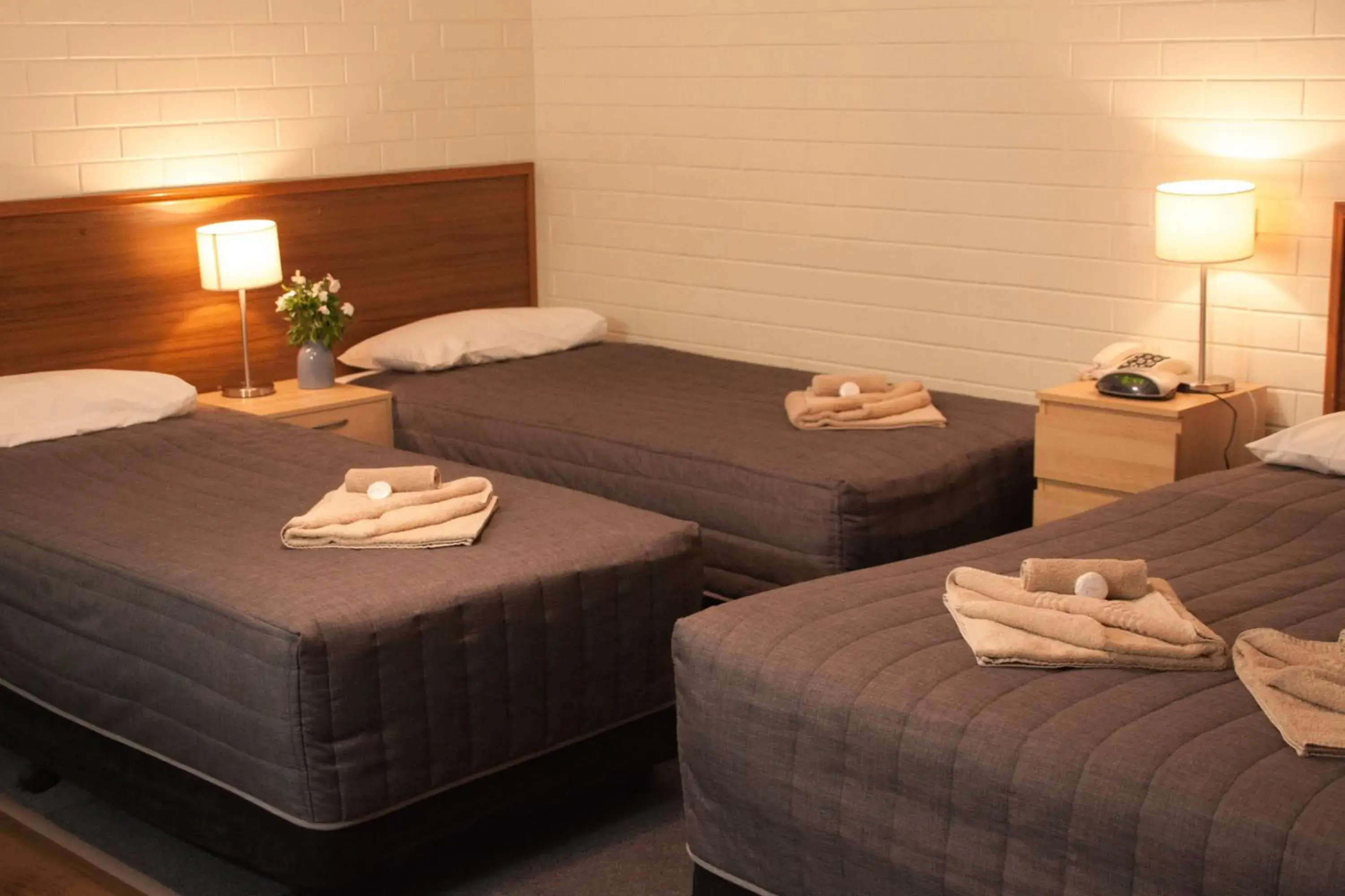 Family Room in Angaston Vineyards Motel Family Room in Angaston Vineyards Motel