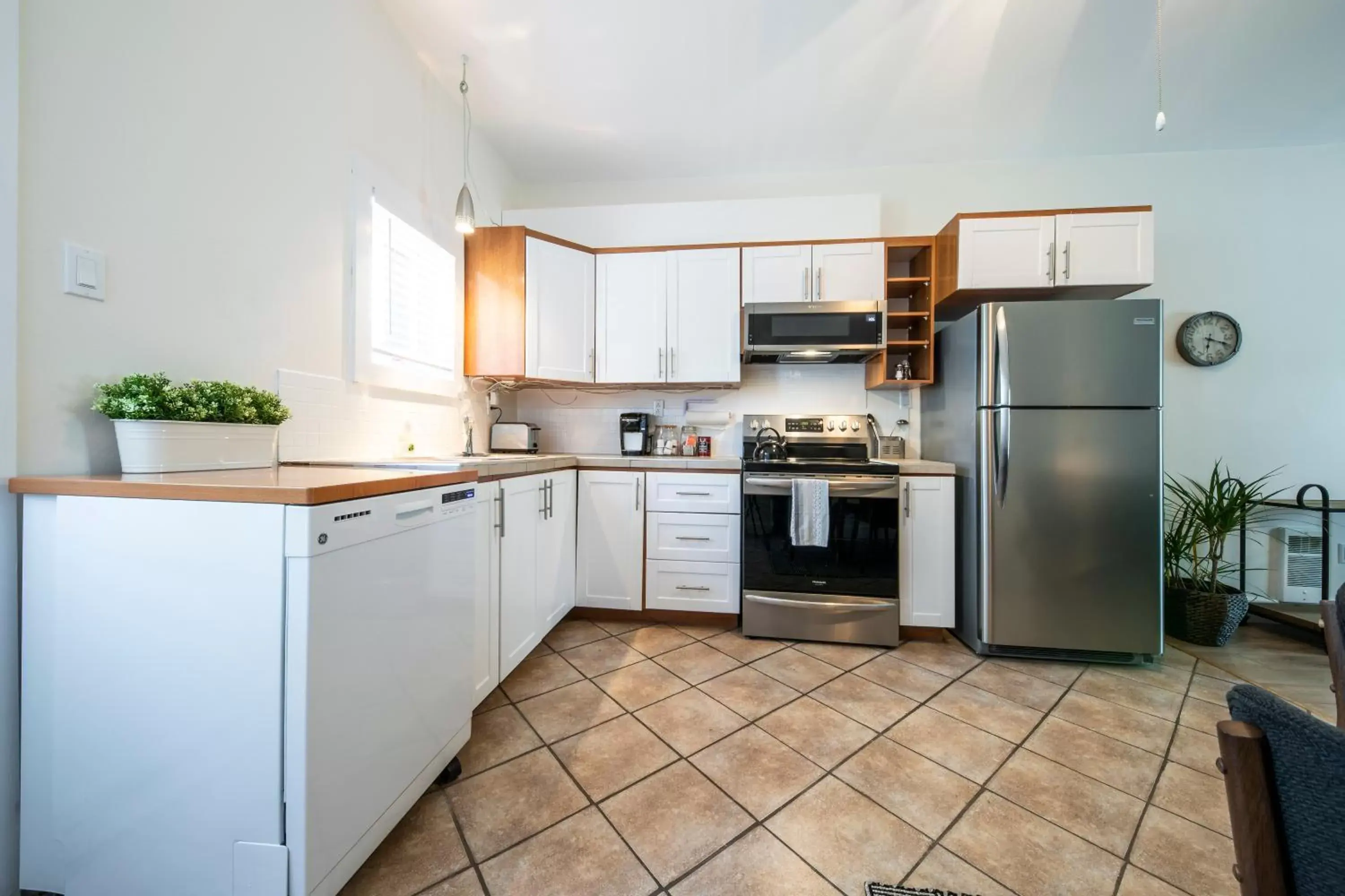 One-Bedroom Apartment in Square Victoria Maison Hôtelière One-Bedroom Apartment in Square Victoria Maison Hôtelière