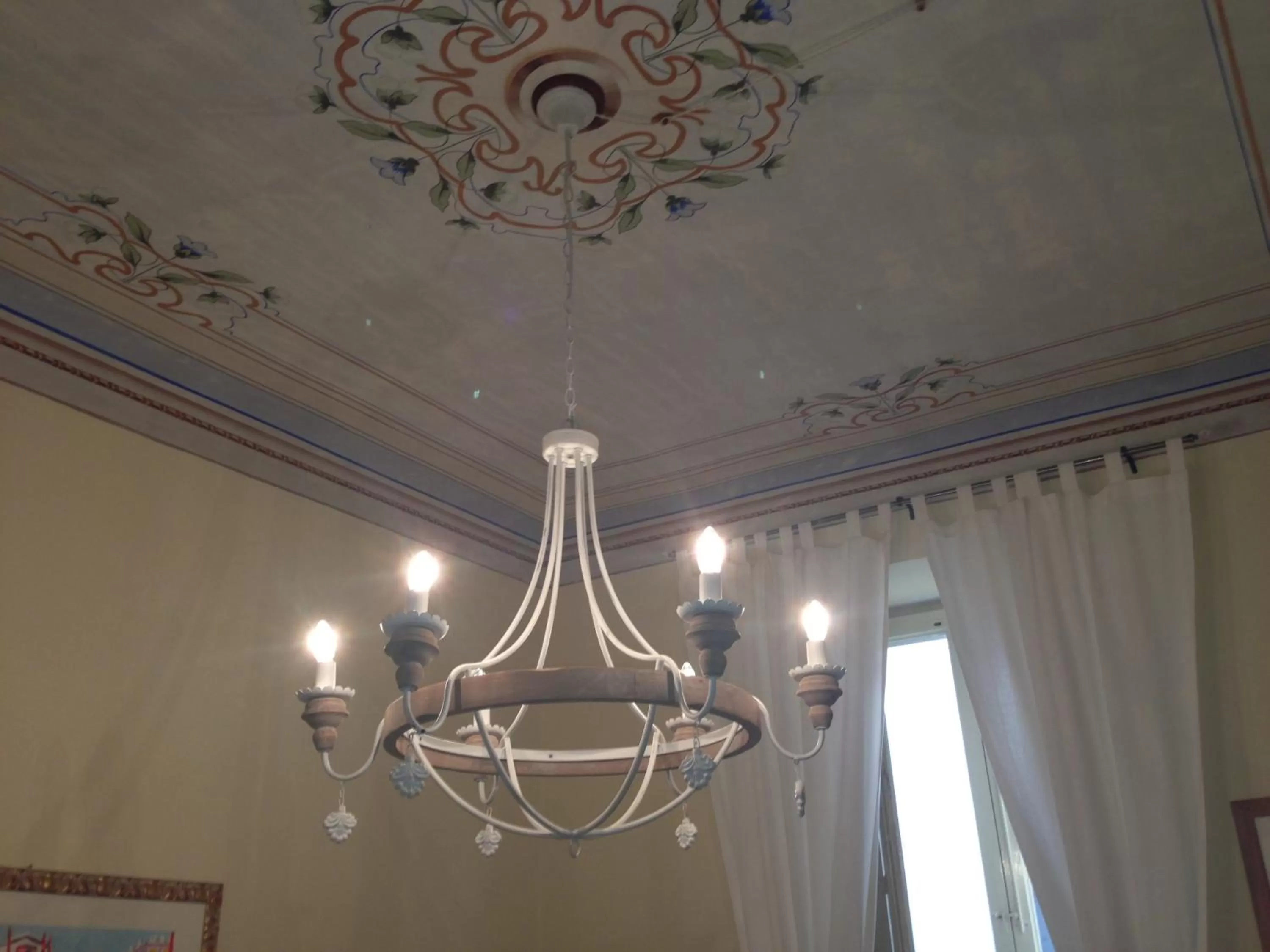 Decorative detail in Albergo Diffuso Dimora Rossi B&B