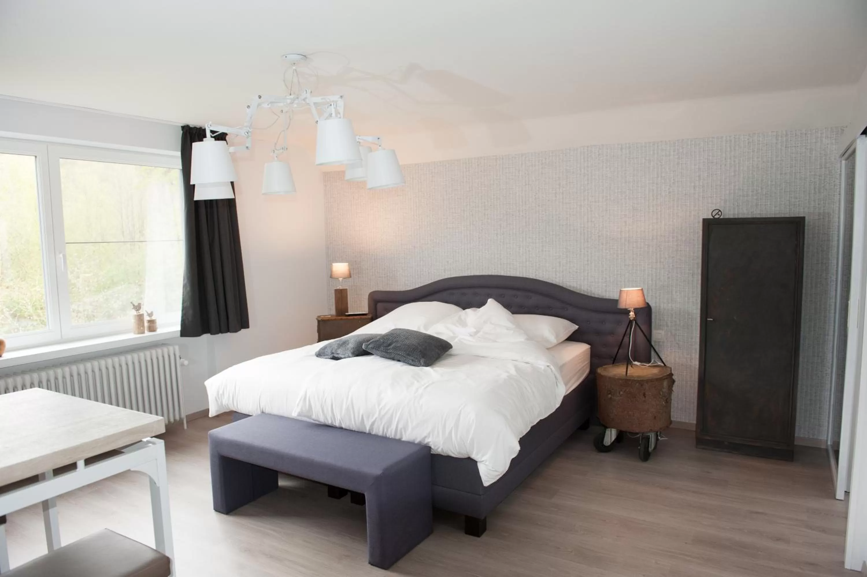 Bedroom, Bed in Villa Lumina