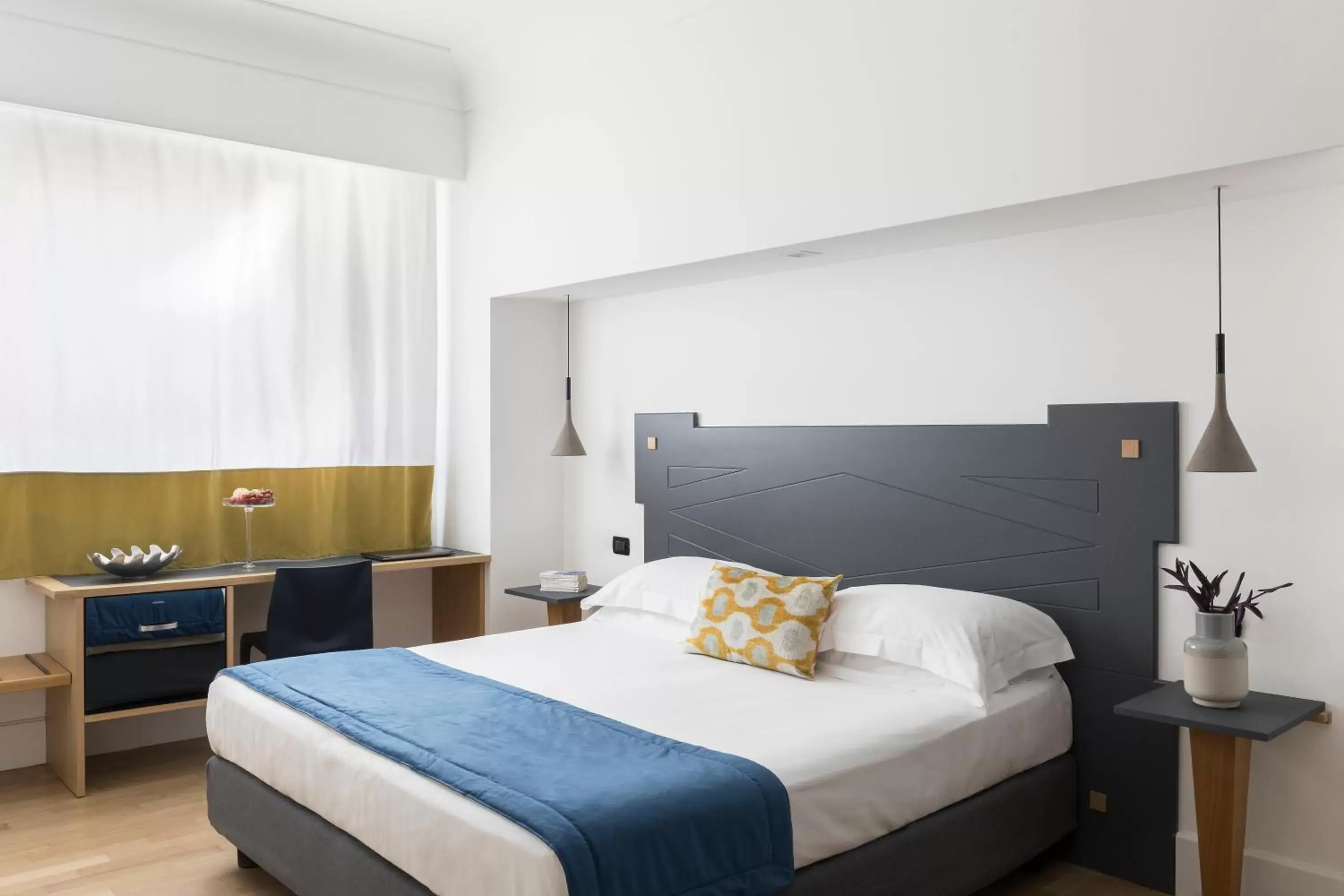 Superior Double Room in Hotel Plaza Opéra Superior Double Room in Hotel Plaza Opéra