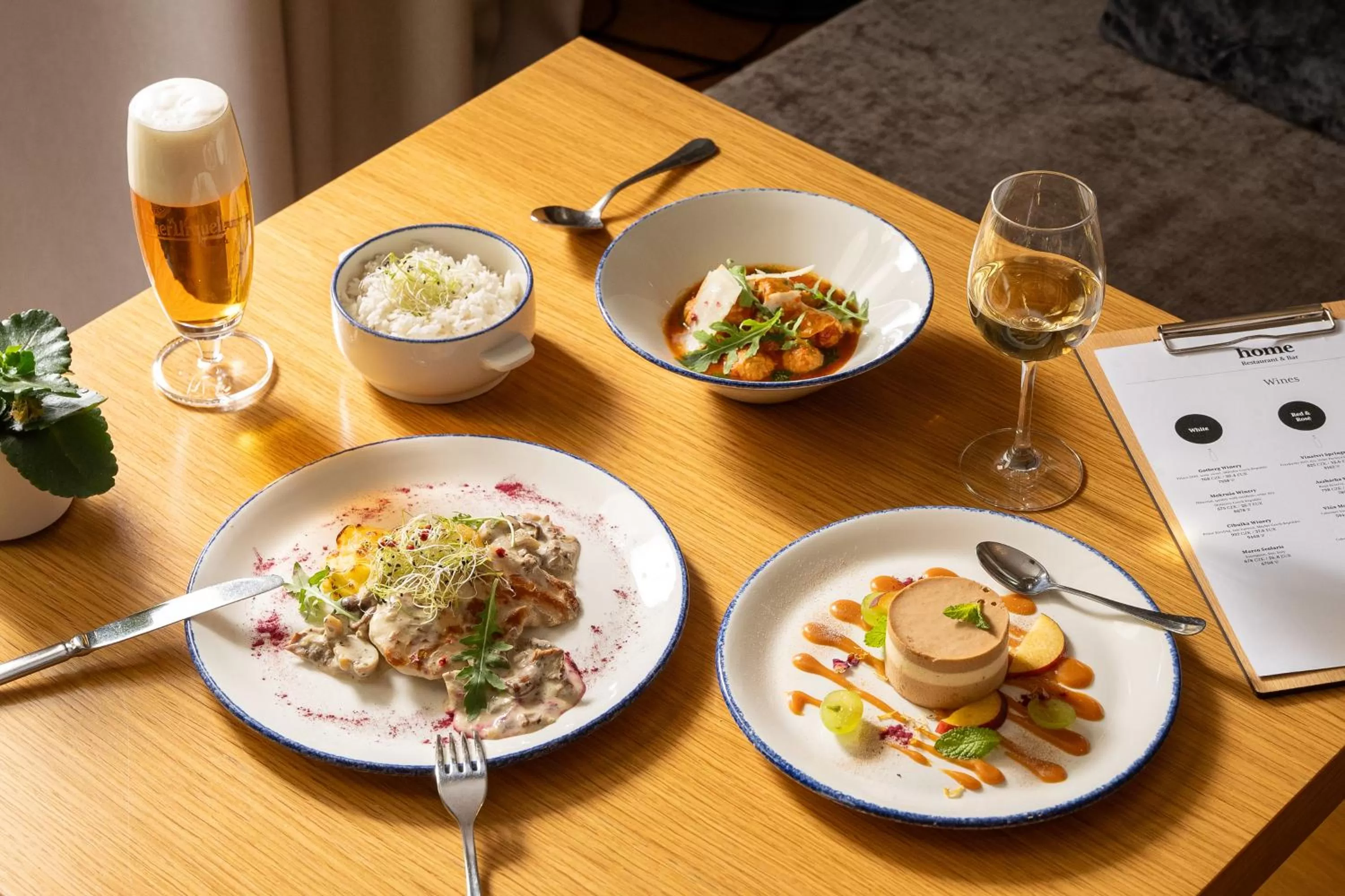 Food and drinks in INNSiDE by Meliá Prague Old Town