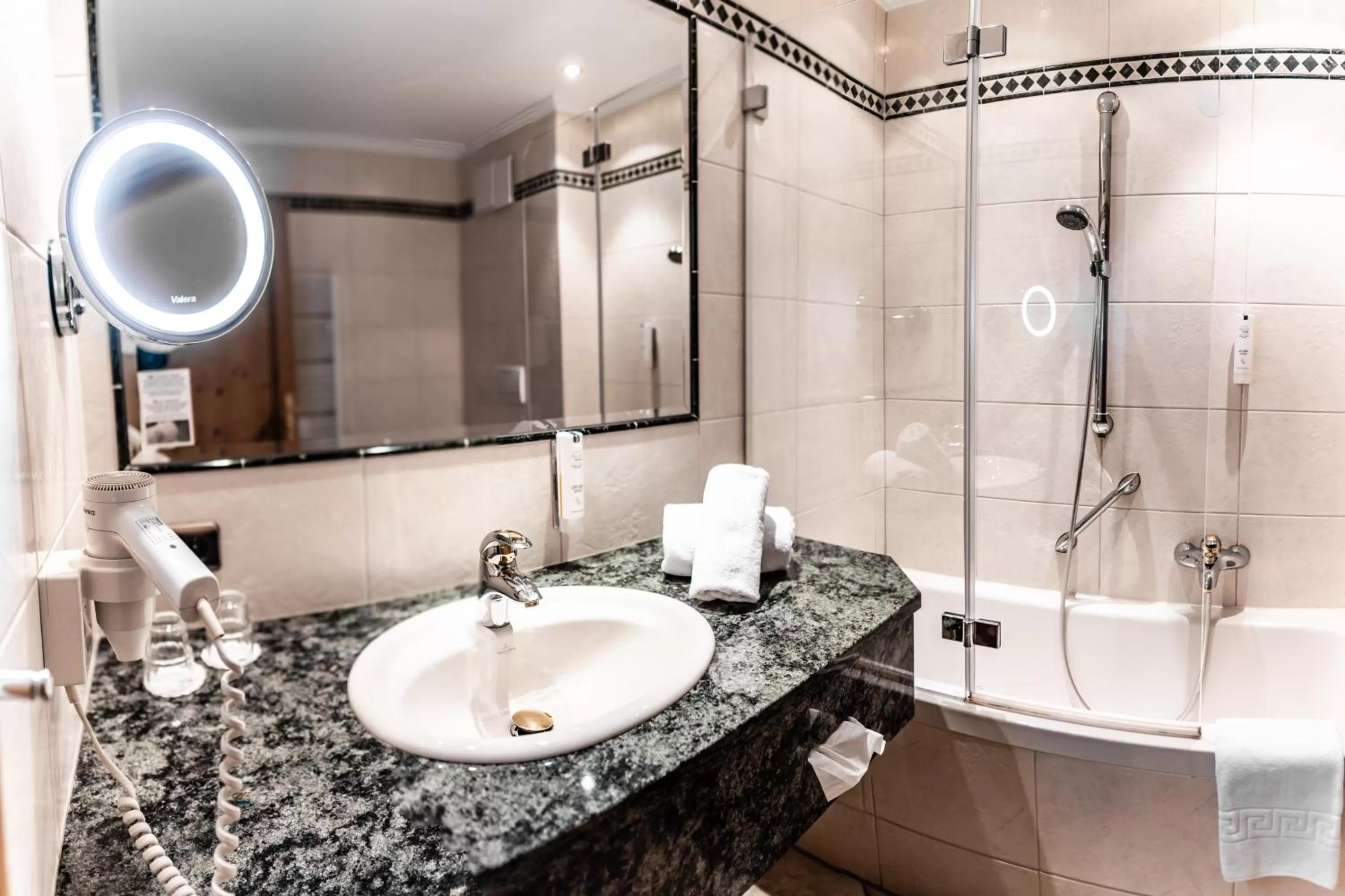 Bathroom in Hotel Hubertushof