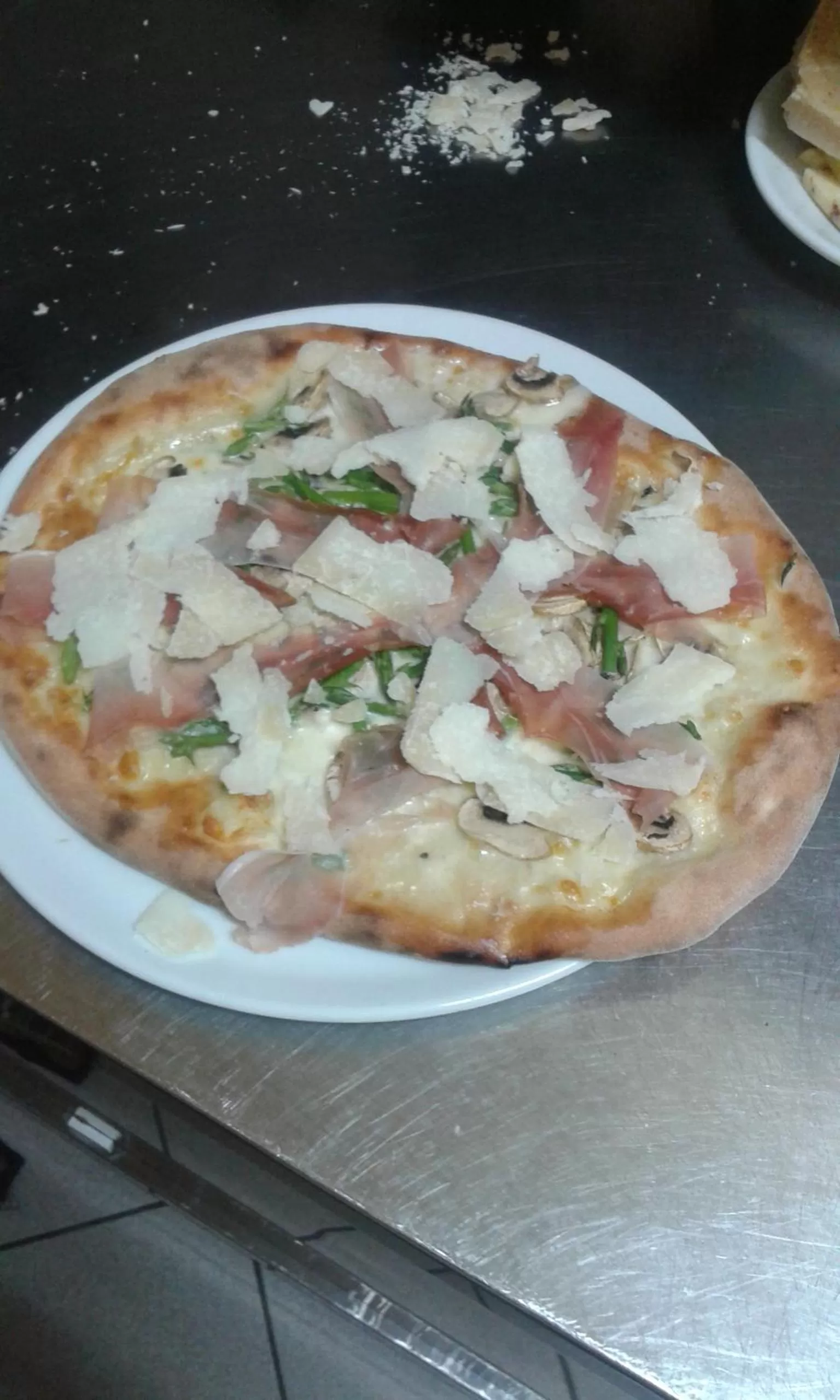 Restaurant/places to eat in Oasi del Lago