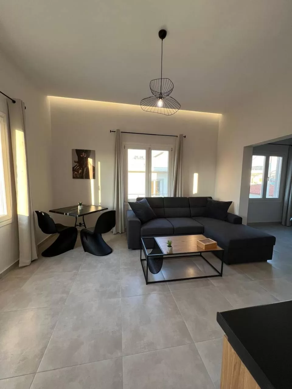 Dining area in Elefsinian Mysteries Apartments