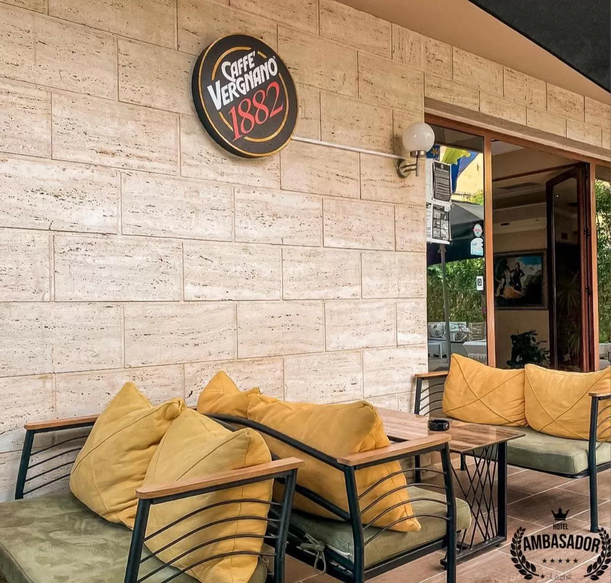 Hotel Ambasador Garden