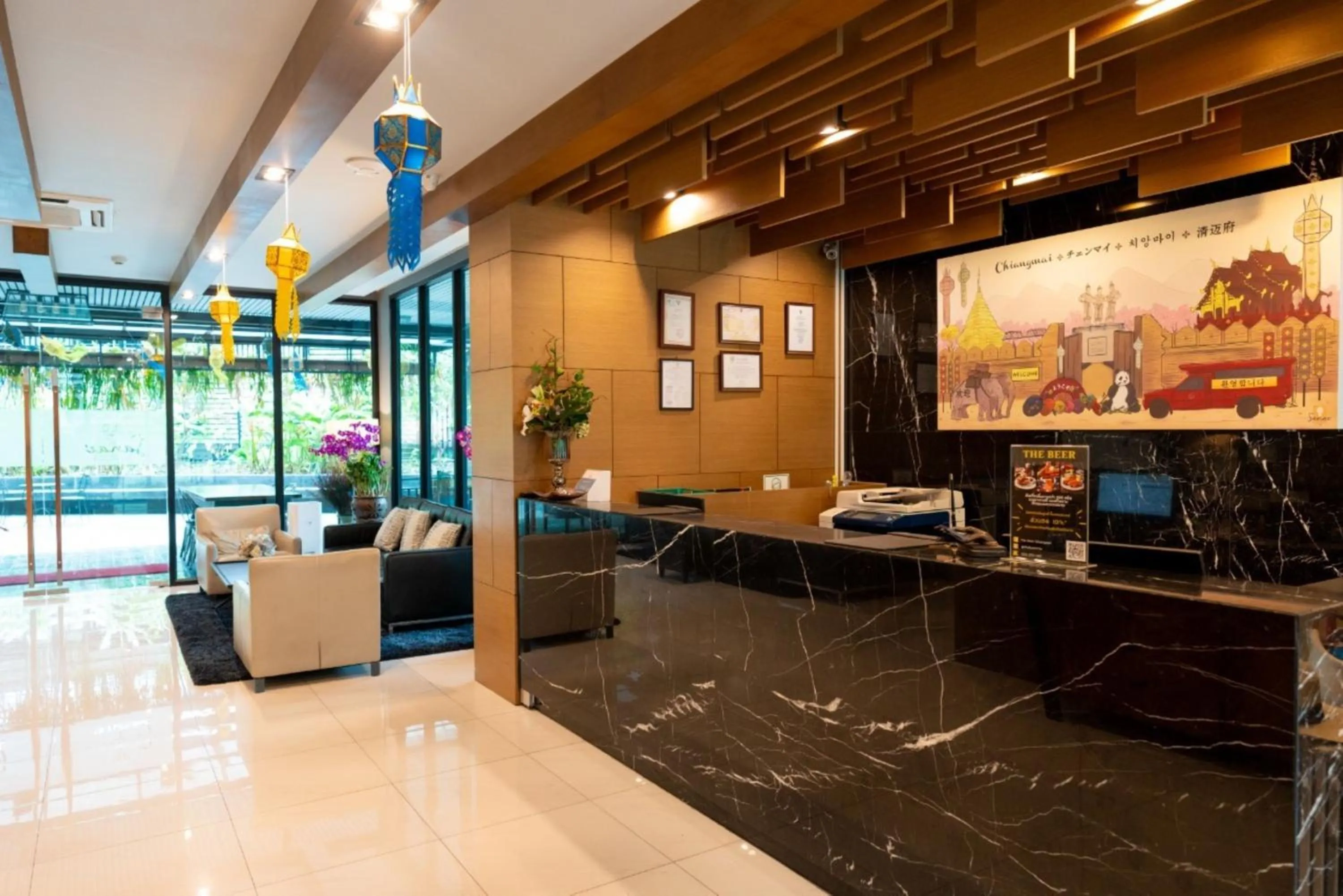 Lobby or reception in Sanae' Hotel Nimman