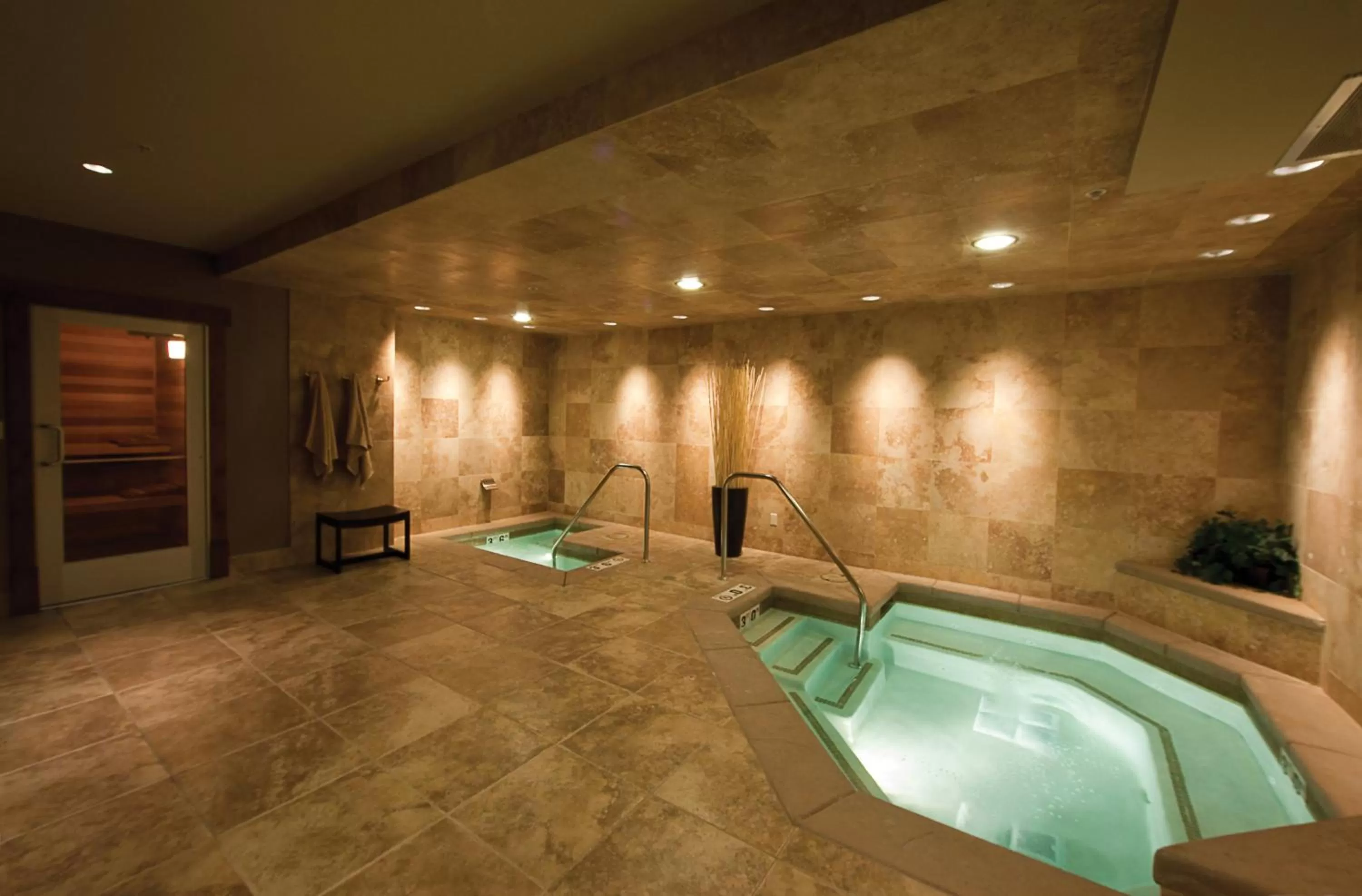 Hot Tub in Stein Eriksen Lodge Deer Valley