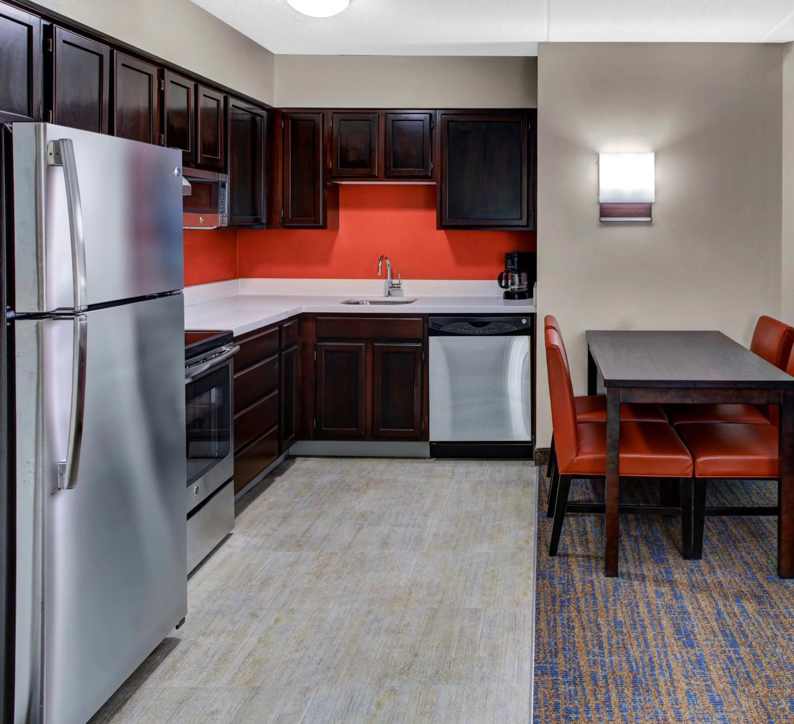 kitchen in Residence Inn by Marriott Cleveland Beachwood