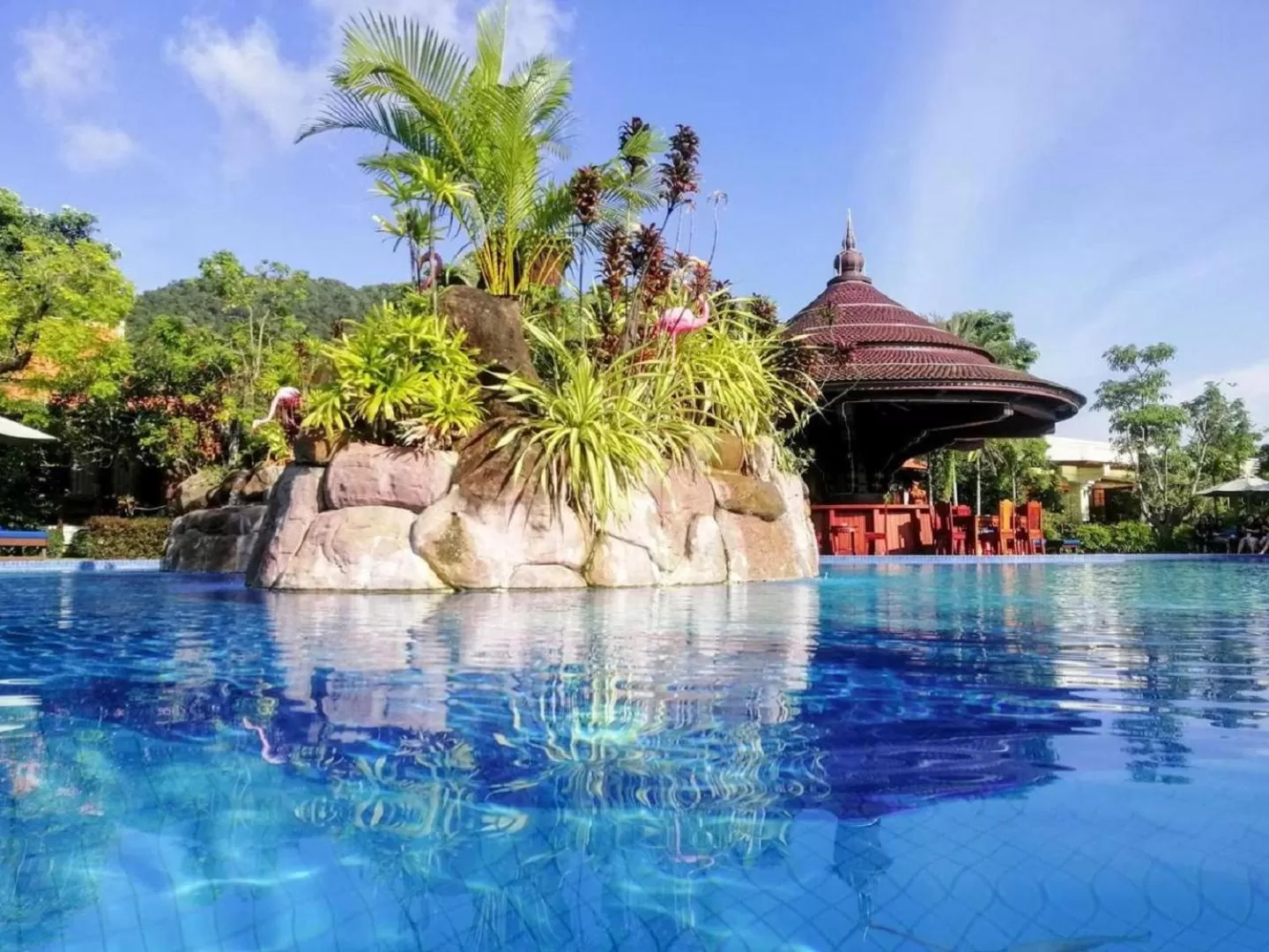 Pool view, Swimming Pool in Try Palace Resort-Kep