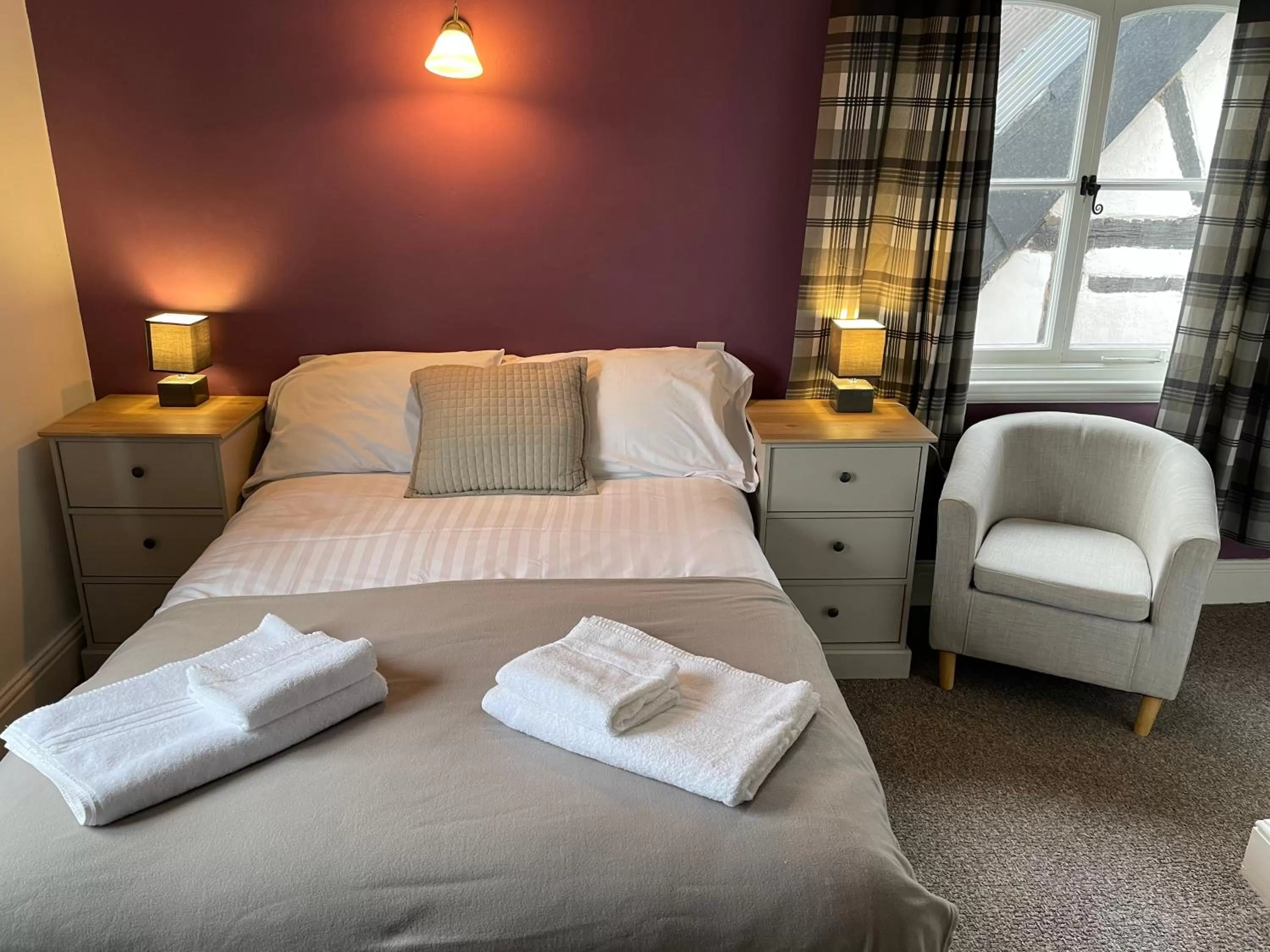 Bed in The Stokesay Inn & B&B