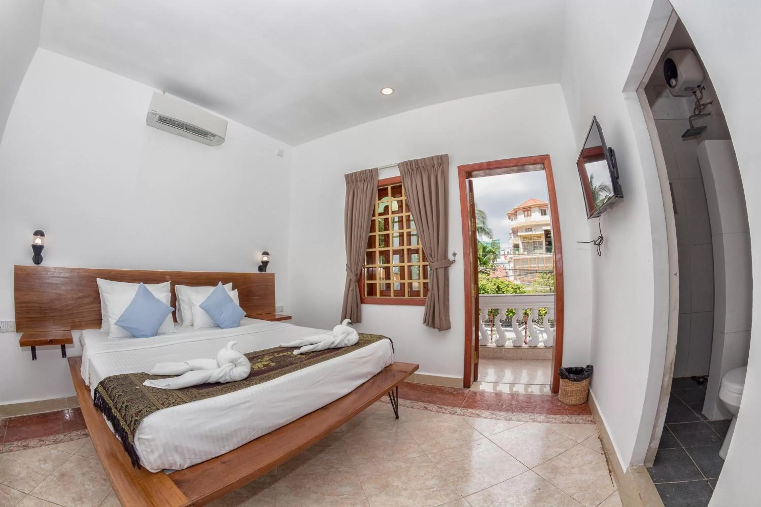 Photo of the whole room, Bed in Poolside Villa
