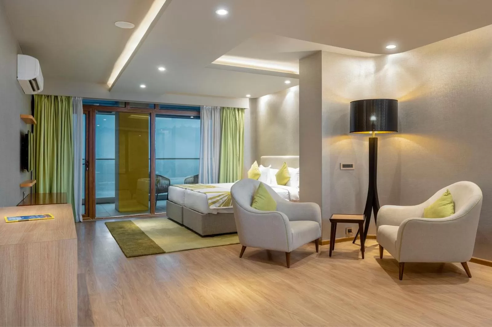 Seating area, Bed in Modi Yoga Retreat Rishikesh