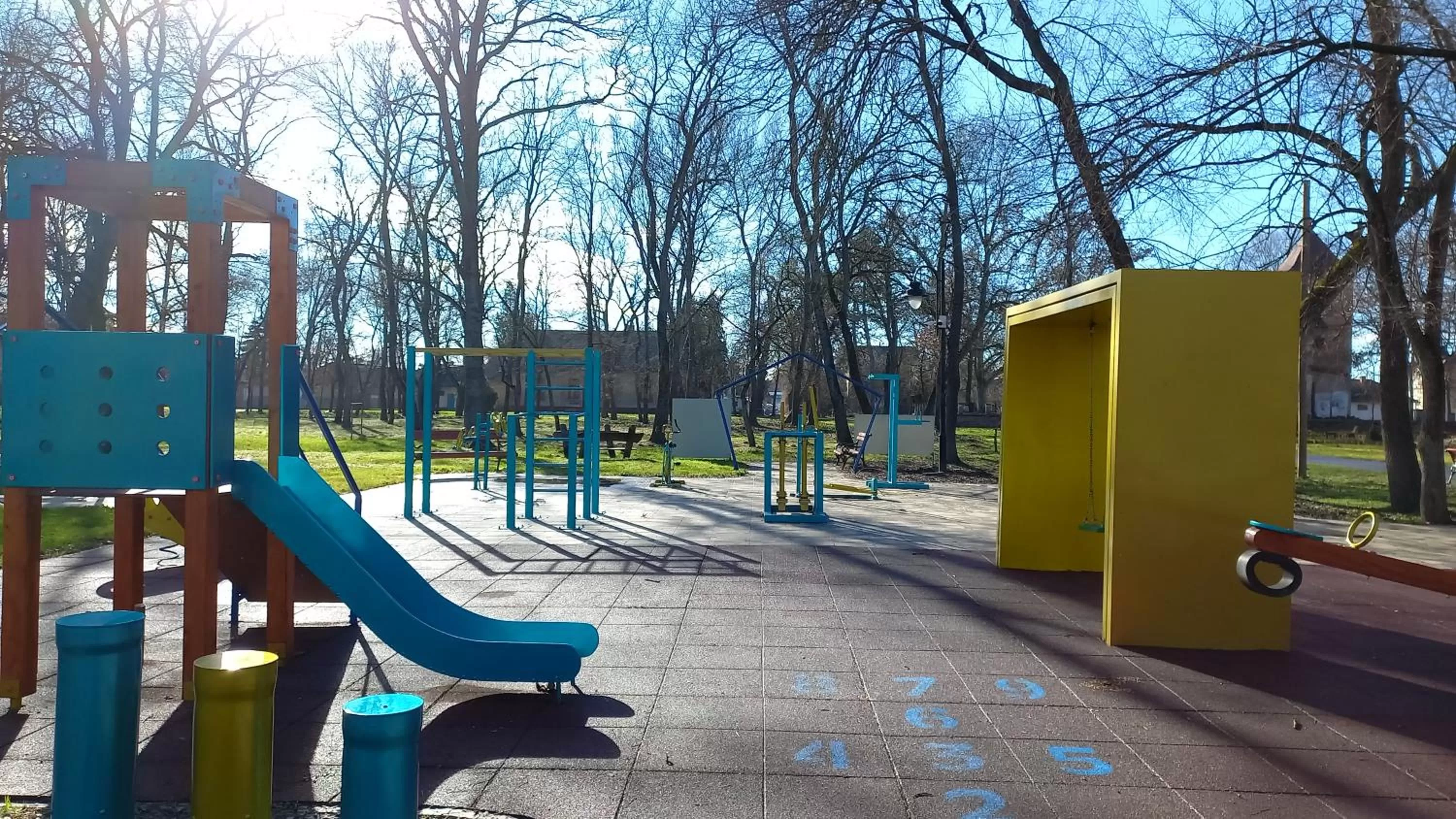 Children play ground, Children's Play Area in Garni Hotel Lupus