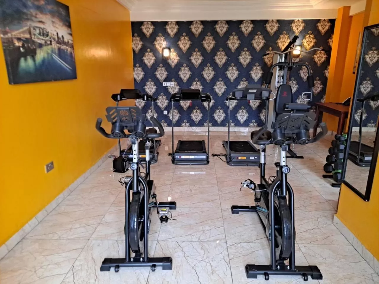 Fitness centre/facilities in Marriot Metropolitan Hotel