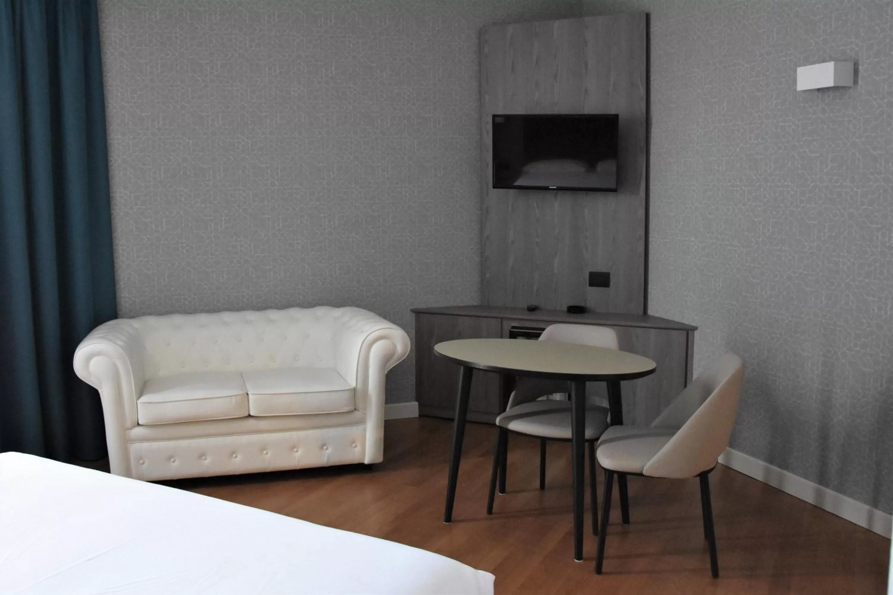 Bed in Hotel Motel Prestige