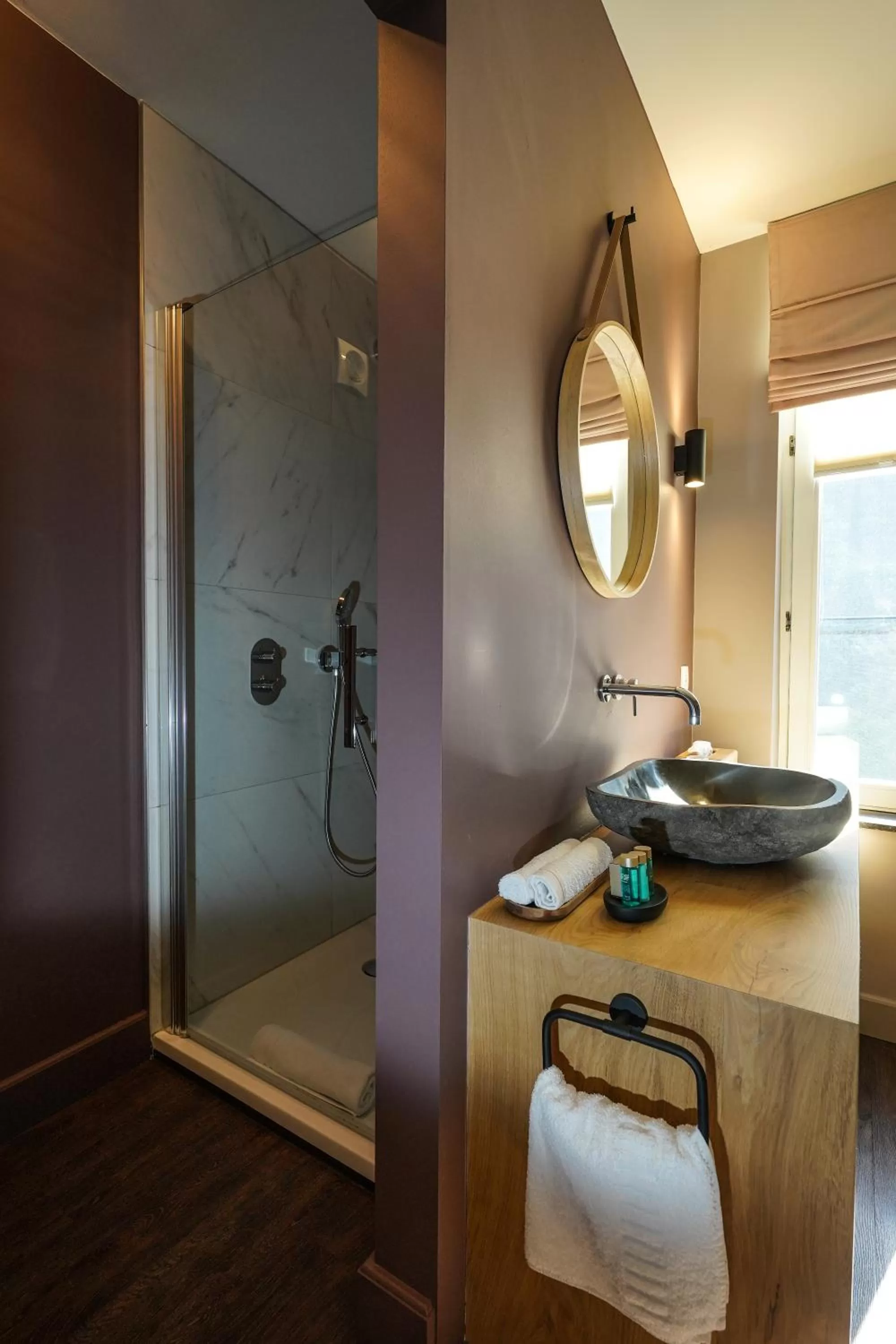 Bathroom in Les Terrasses des Falizes B&B