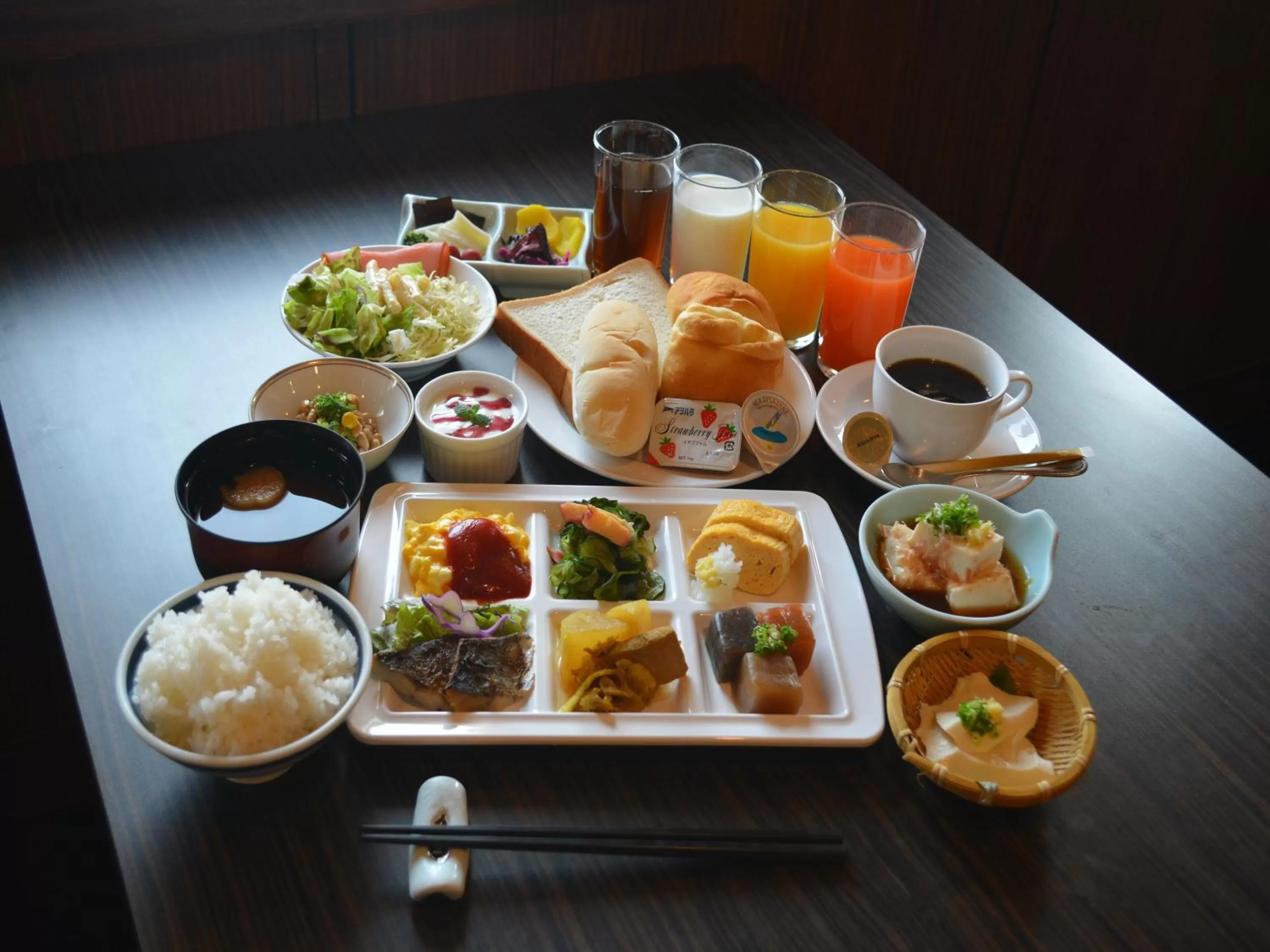 Food and drinks in APA Hotel Kurashiki Ekimae