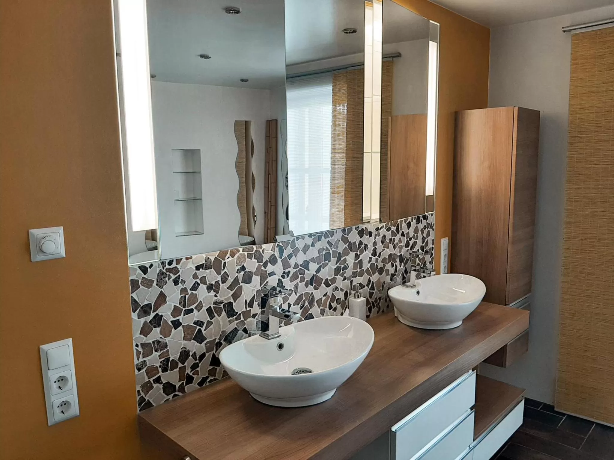 Deluxe Double Room with Balcony in Das Maximilian - Feines Landhotel am Schliersee