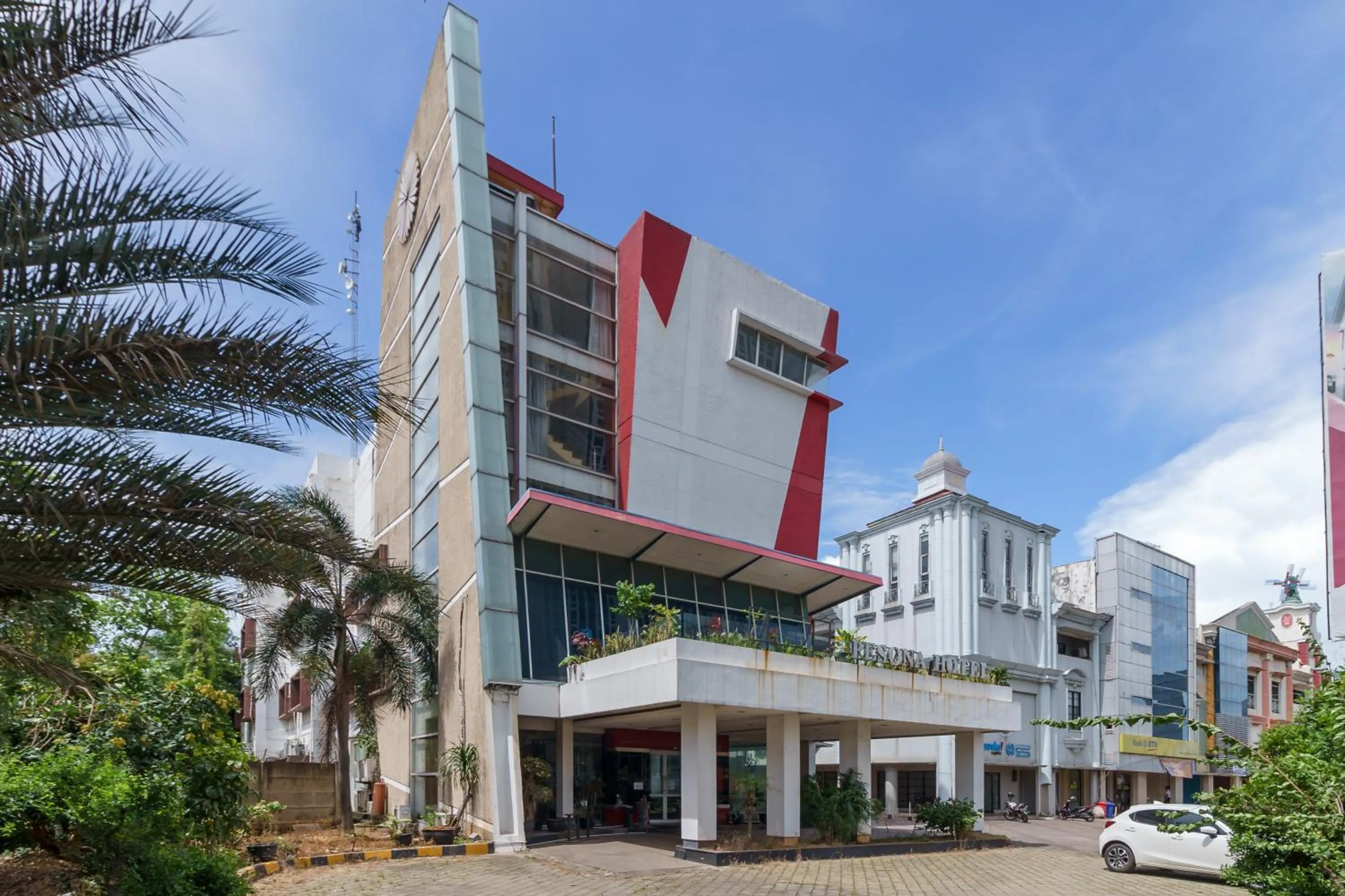 Property Building in RedDoorz @ Cikarang 2