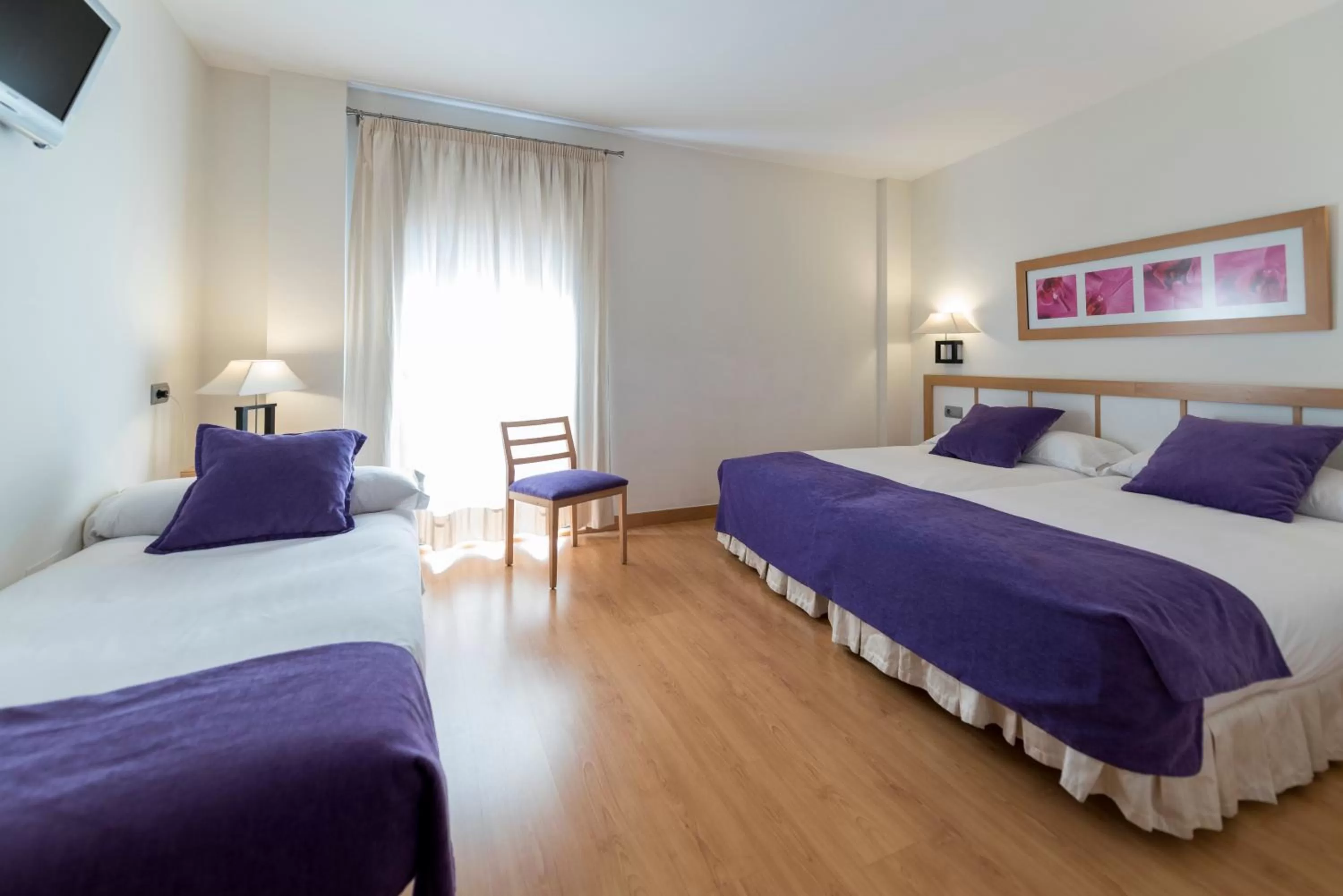 Bedroom, Bed in Itaca Salamanca by Soho Boutique