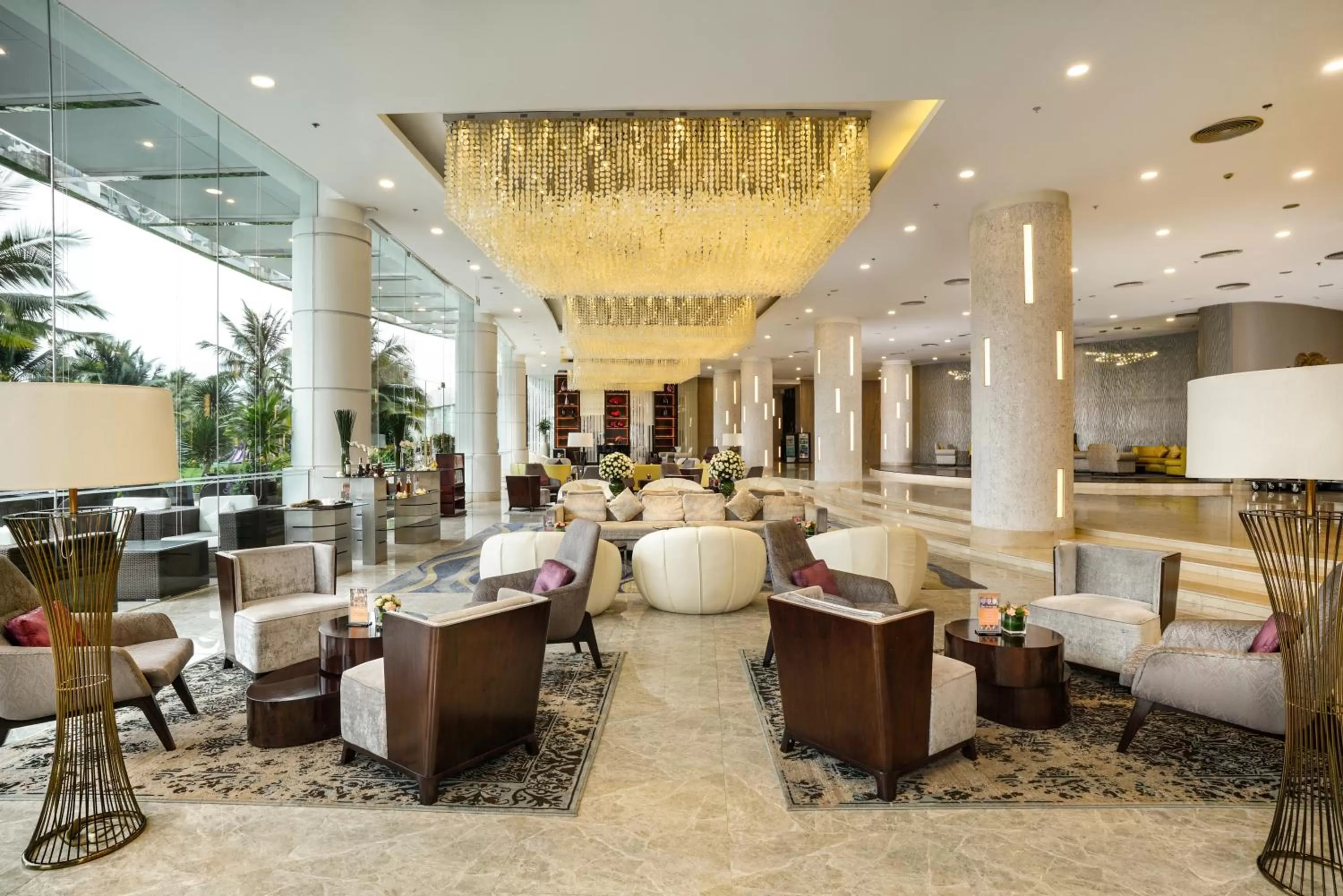Lobby or reception in Vinpearl Resort & Spa Nha Trang Bay
