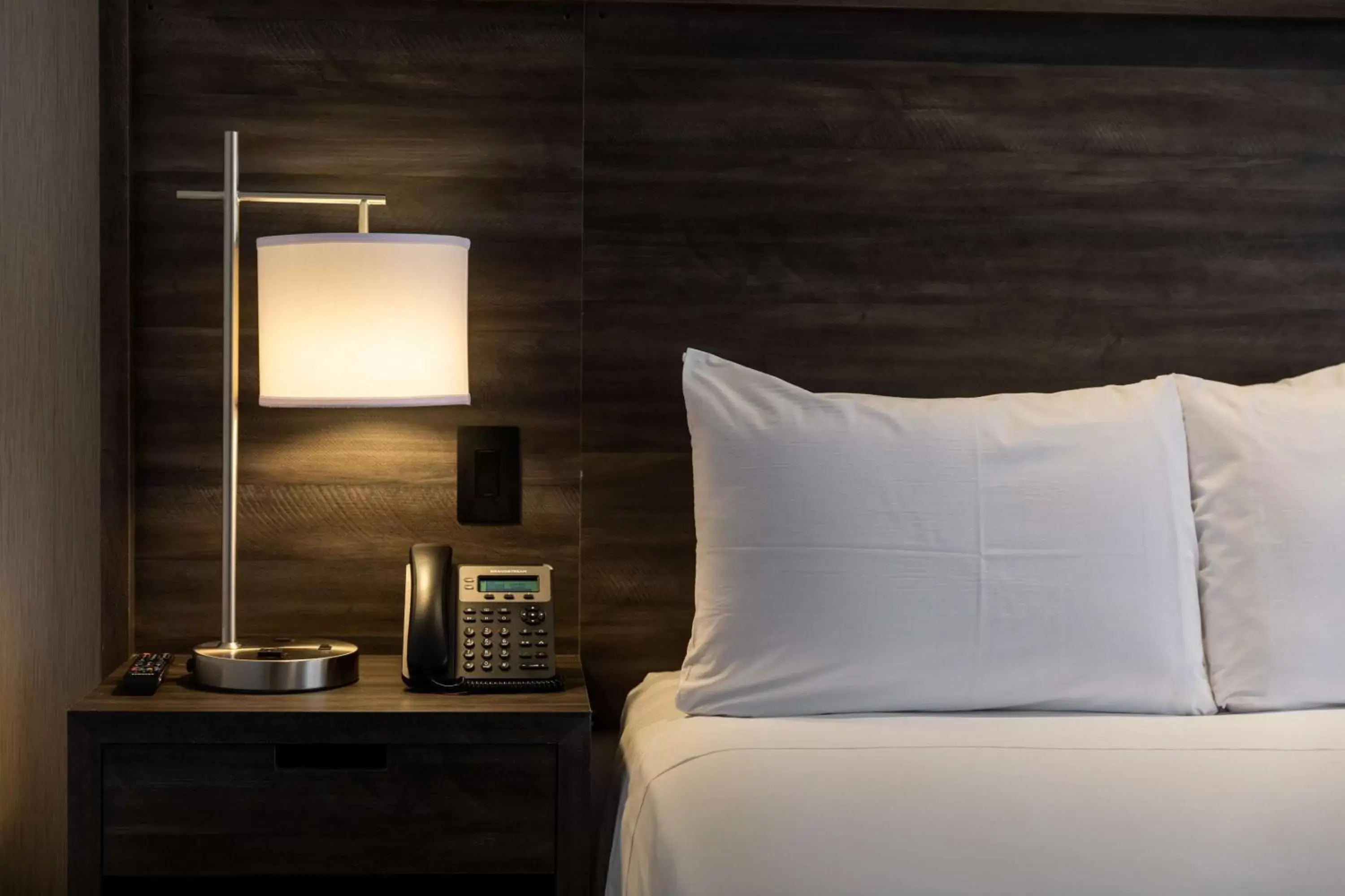 Accessible Room with One King Bed, Non-Smoking in Wyndham Garden Guatemala City Accessible Room with One King Bed, Non-Smoking in Wyndham Garden Guatemala City